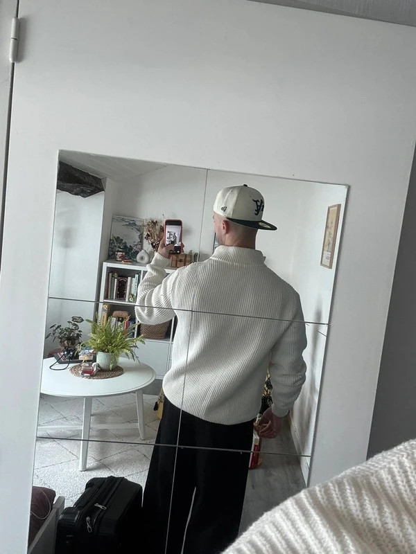 Pull uniqlo beige avec zip – Uniqlo – taille M 4