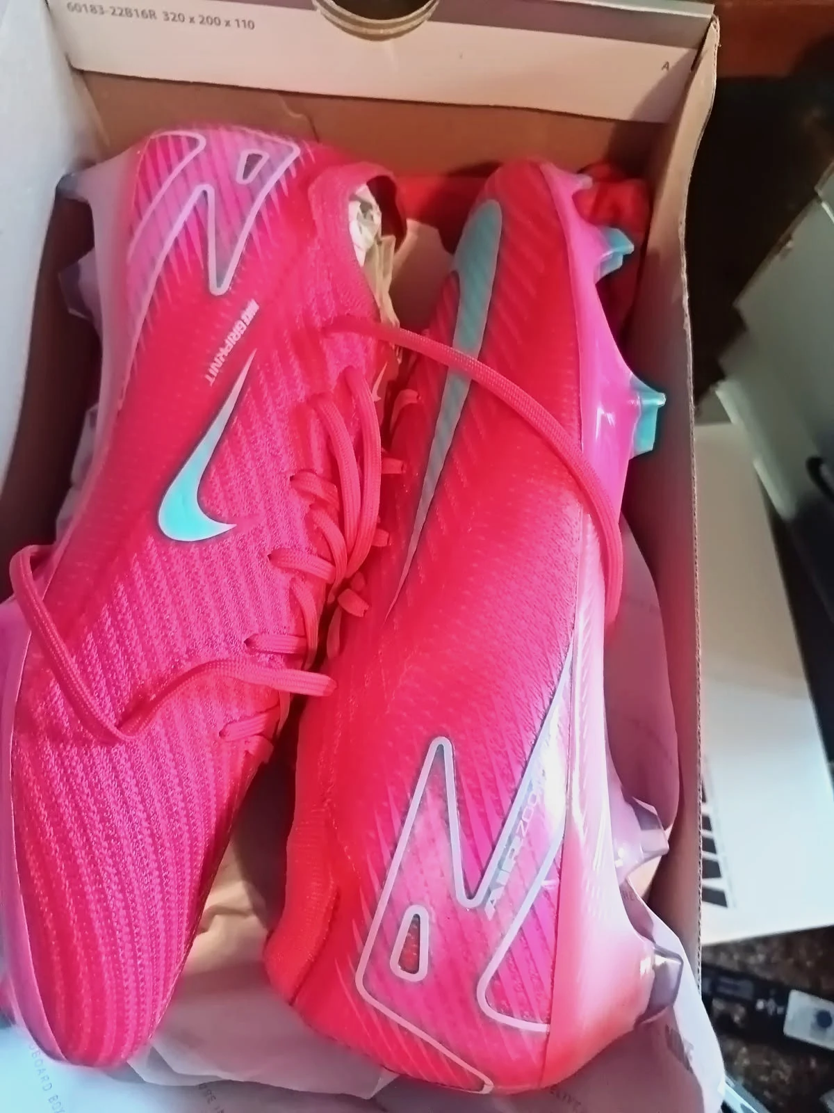 Chaussures de foot élite taille 44.5