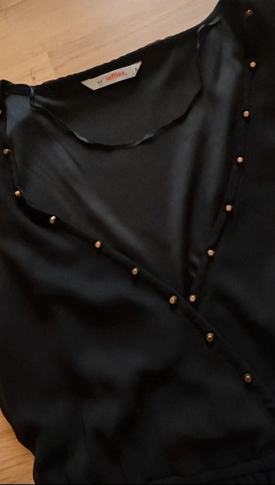 Vestido negro Lefties talla S | Elegante | Detalles dorados – Lefties – taille S / 36 / 8 2