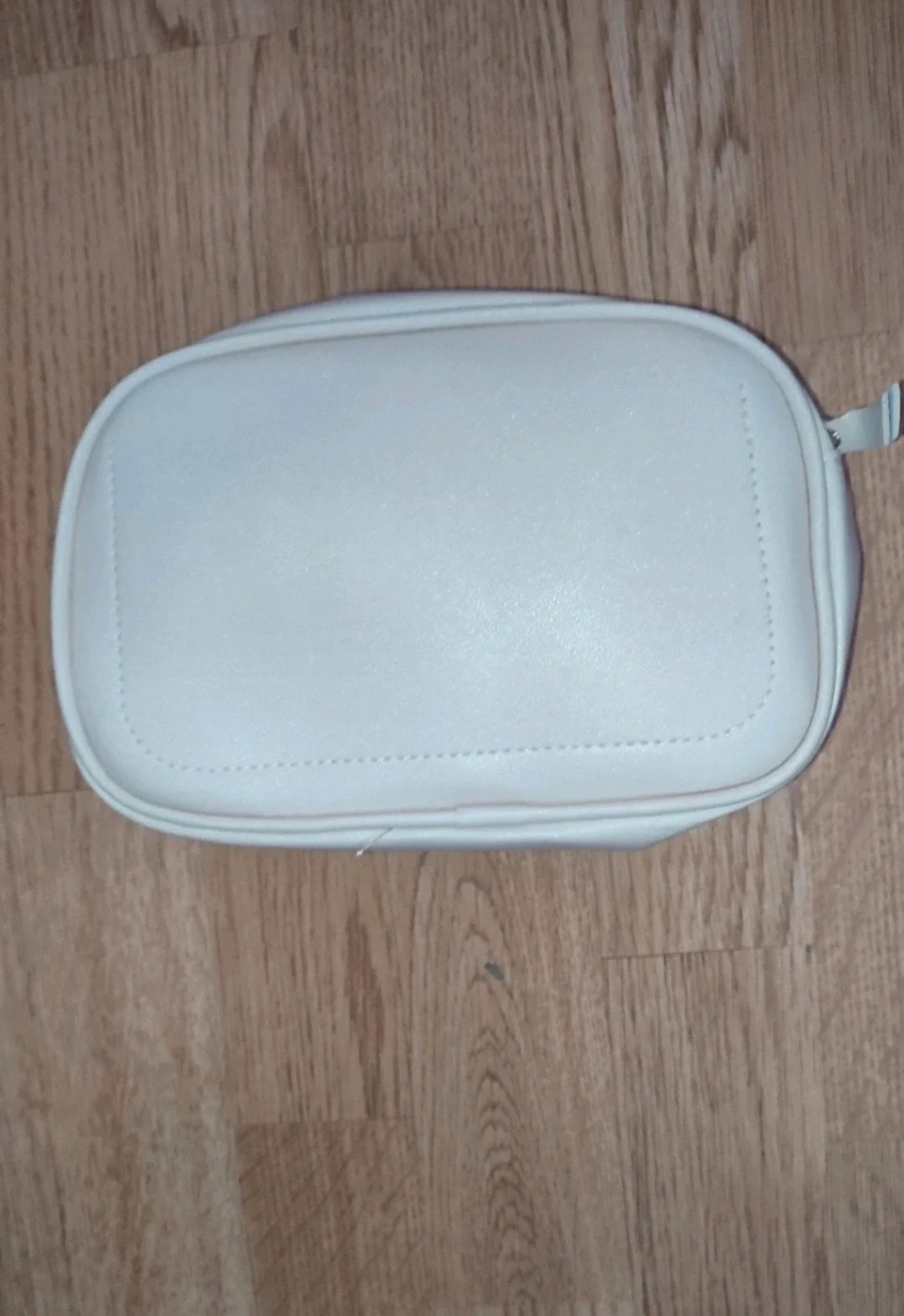Bolso bandolera beige elegante 20x12 cm | Compacto, práctico y con bolsillos interiores – marca local 2