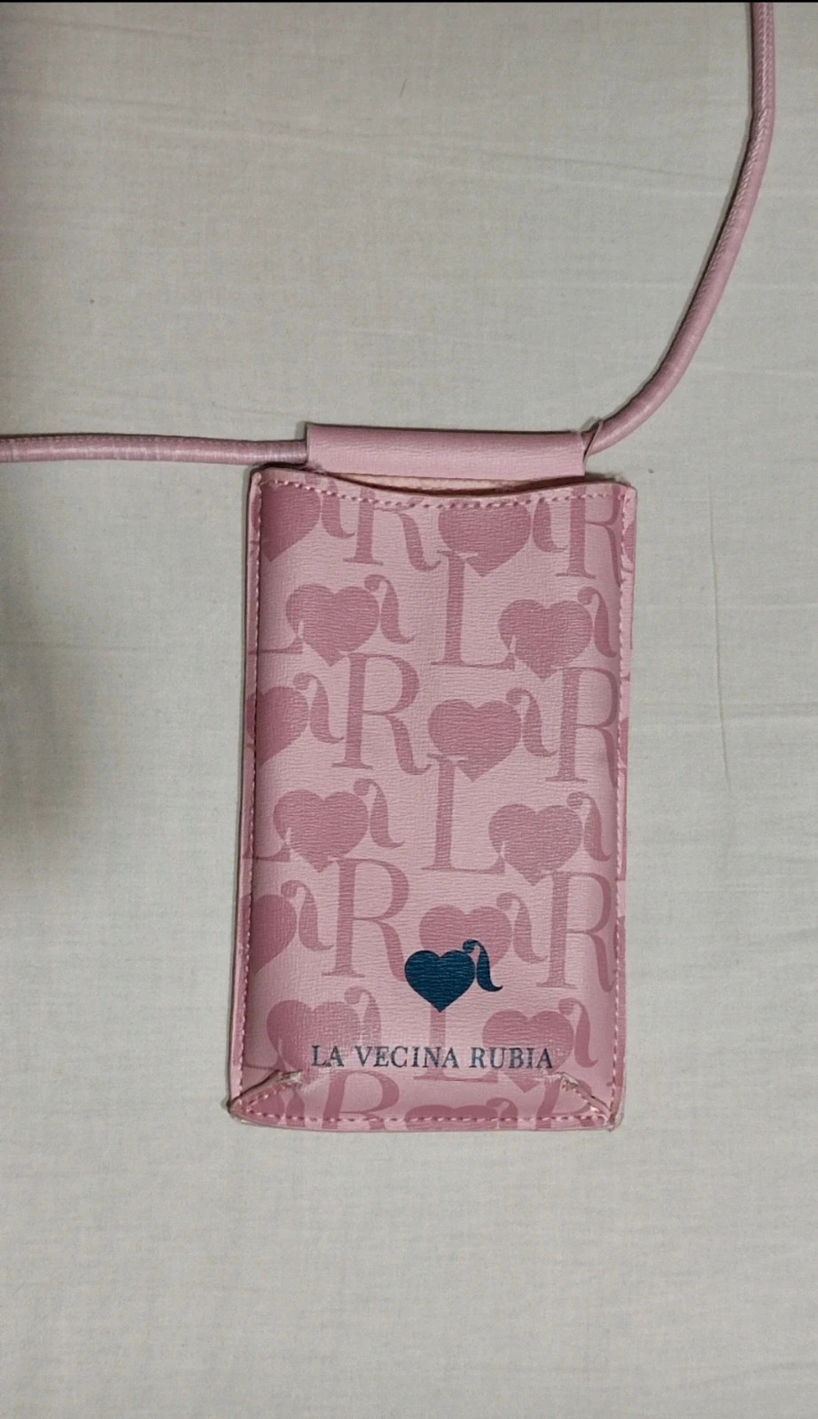 Bolso para móvil La Vecina Rubia x Women'secret Rosa | Práctico y Muy Mono – La Vecina Rubia 2