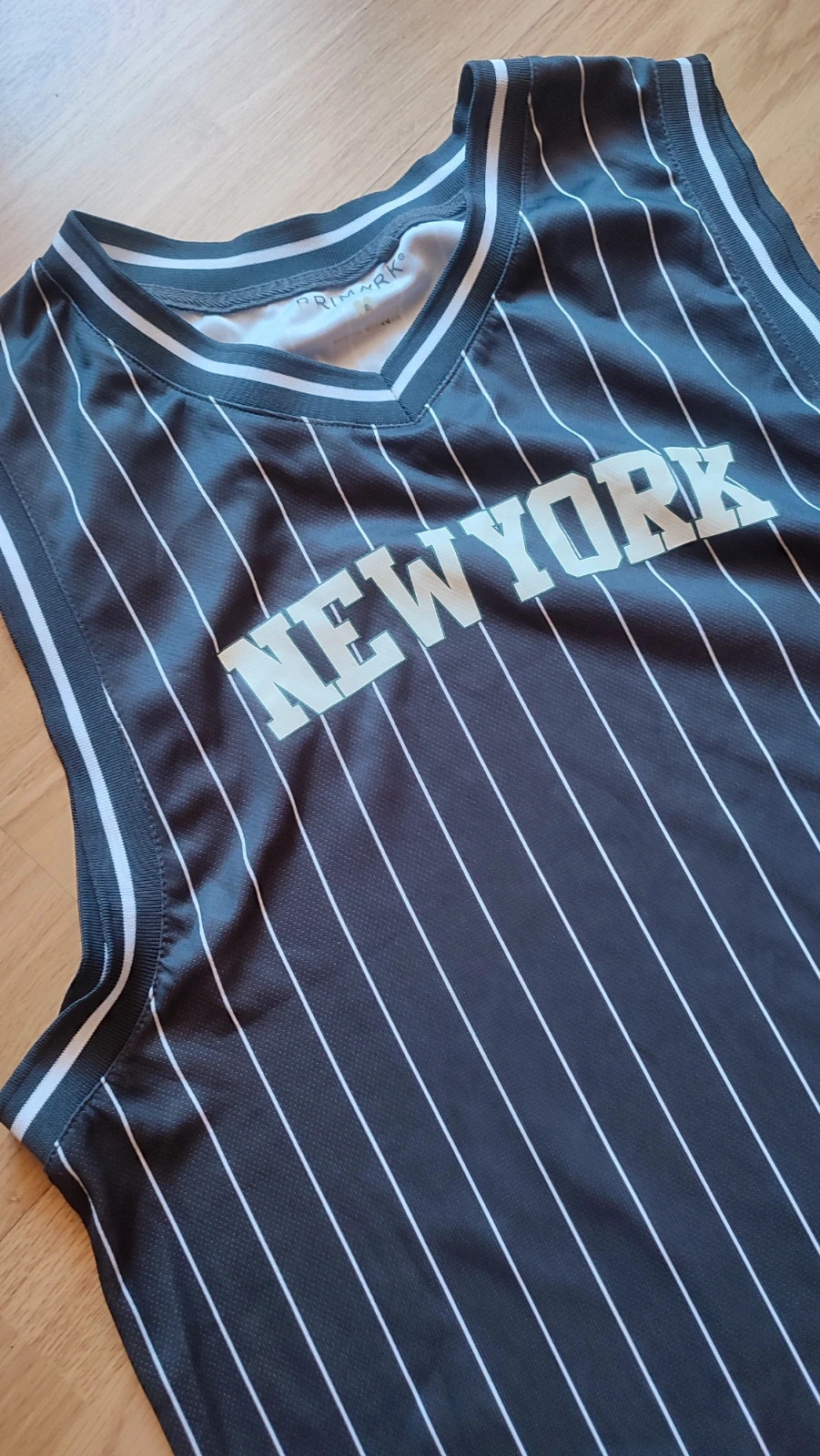 Camiseta estilo NBA negra con rayas | Talla M – Primark – taille M / 38 / 10 2