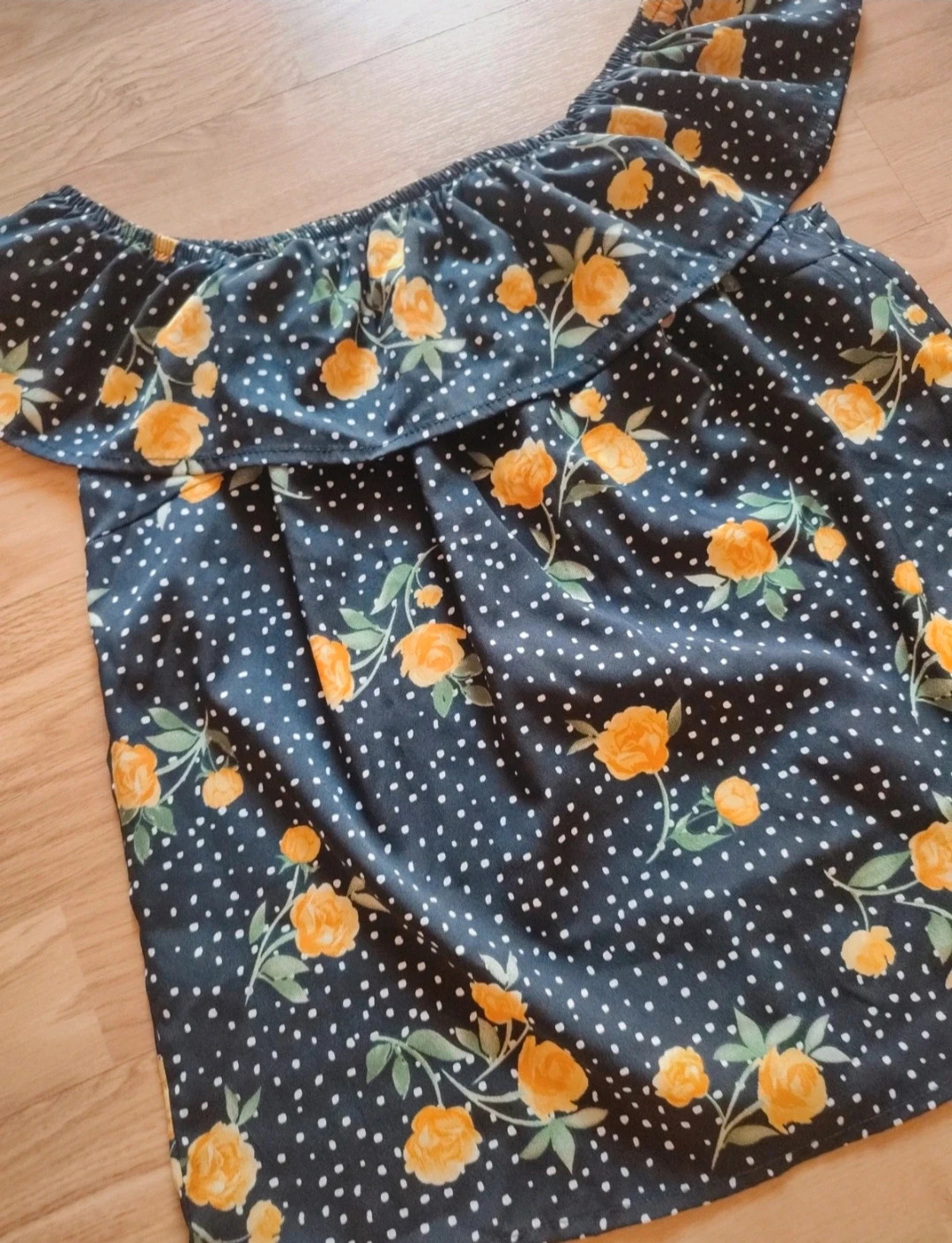 Camiseta hombro descubierto – Primark – taille 14 ans / 164 cm 2