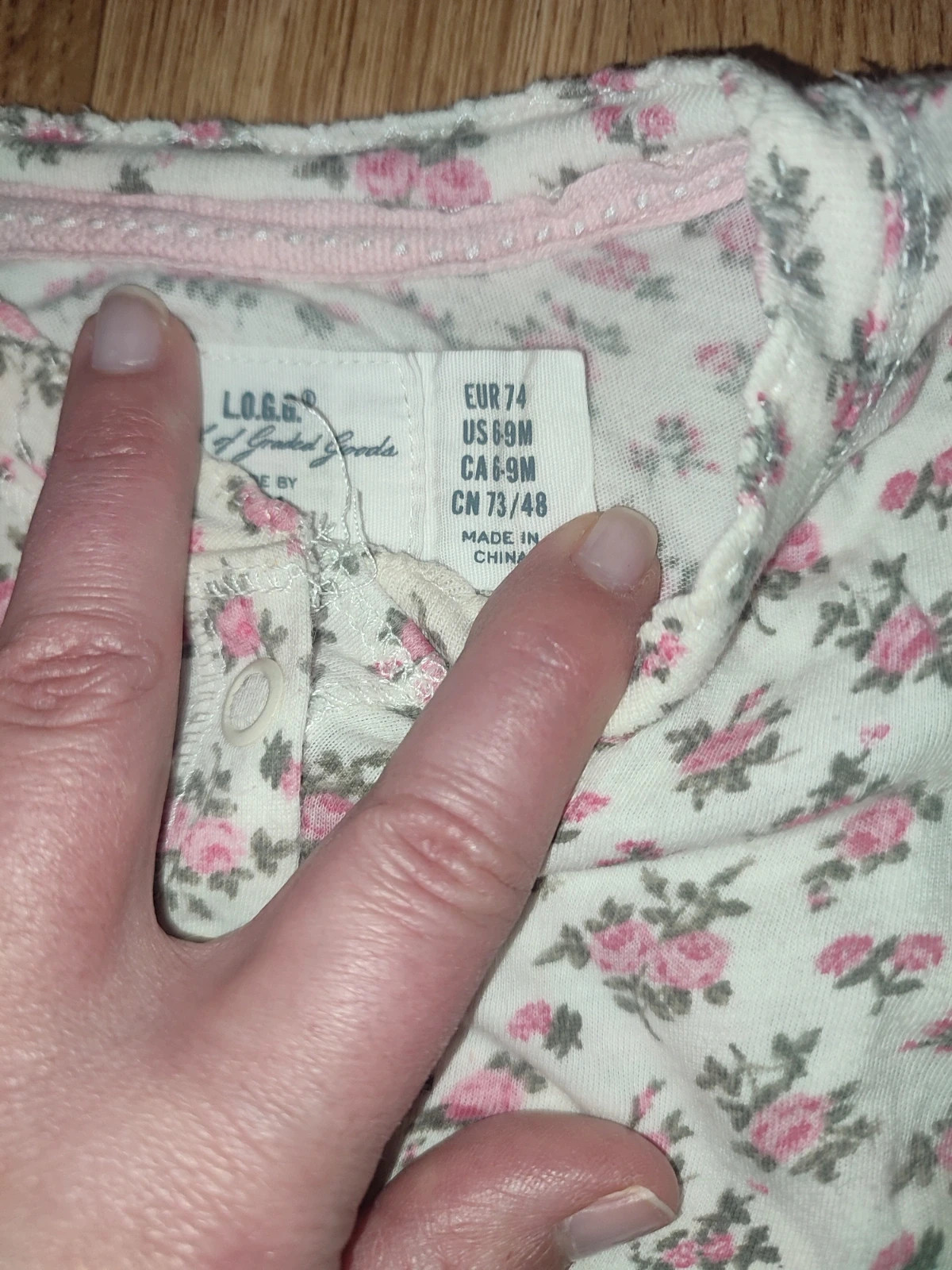 Camiseta flores – H&M – taille 6-9 mois / 68 cm 4