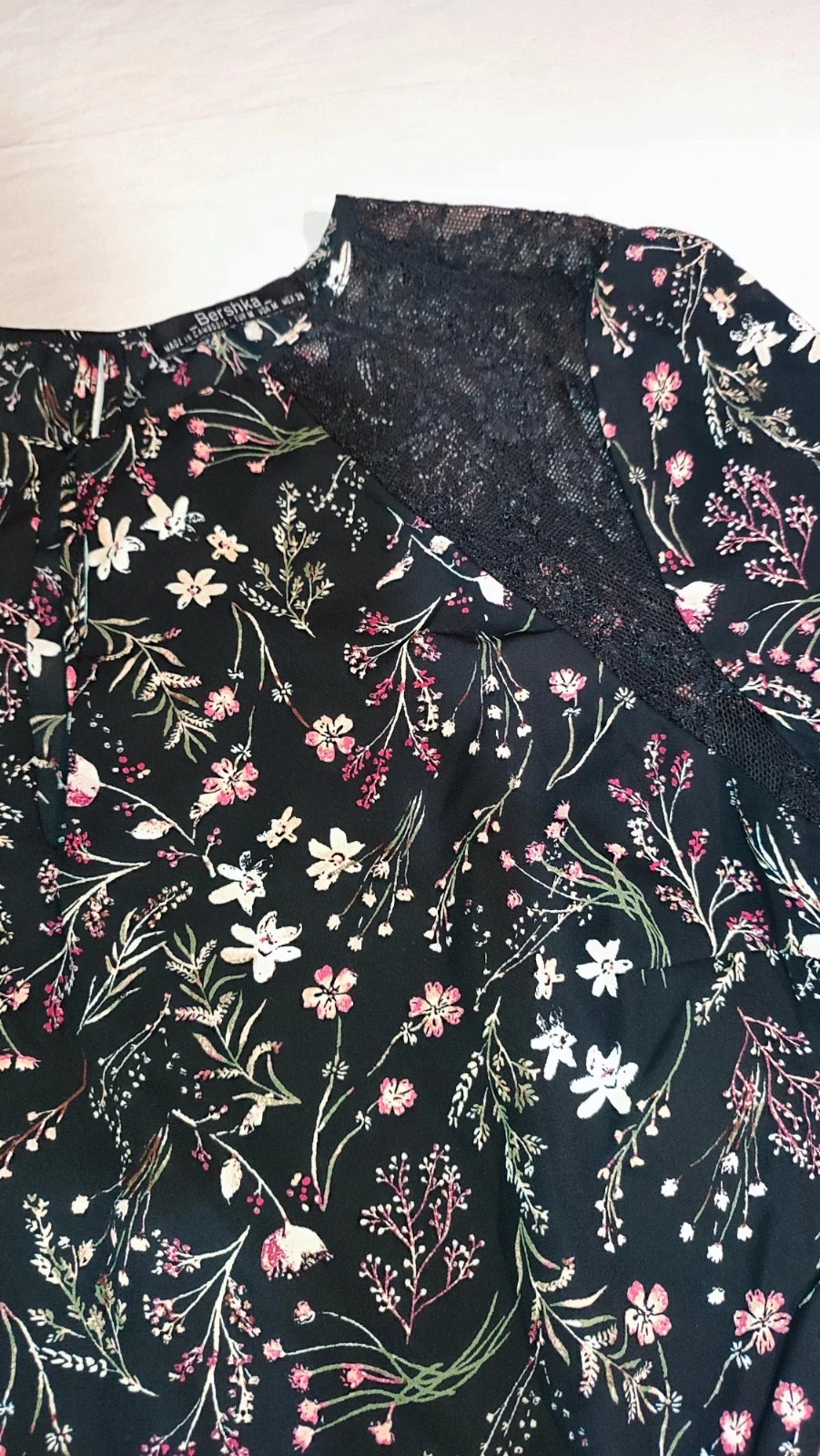 Blusa de flores – Bershka – taille M / 38 / 10 4