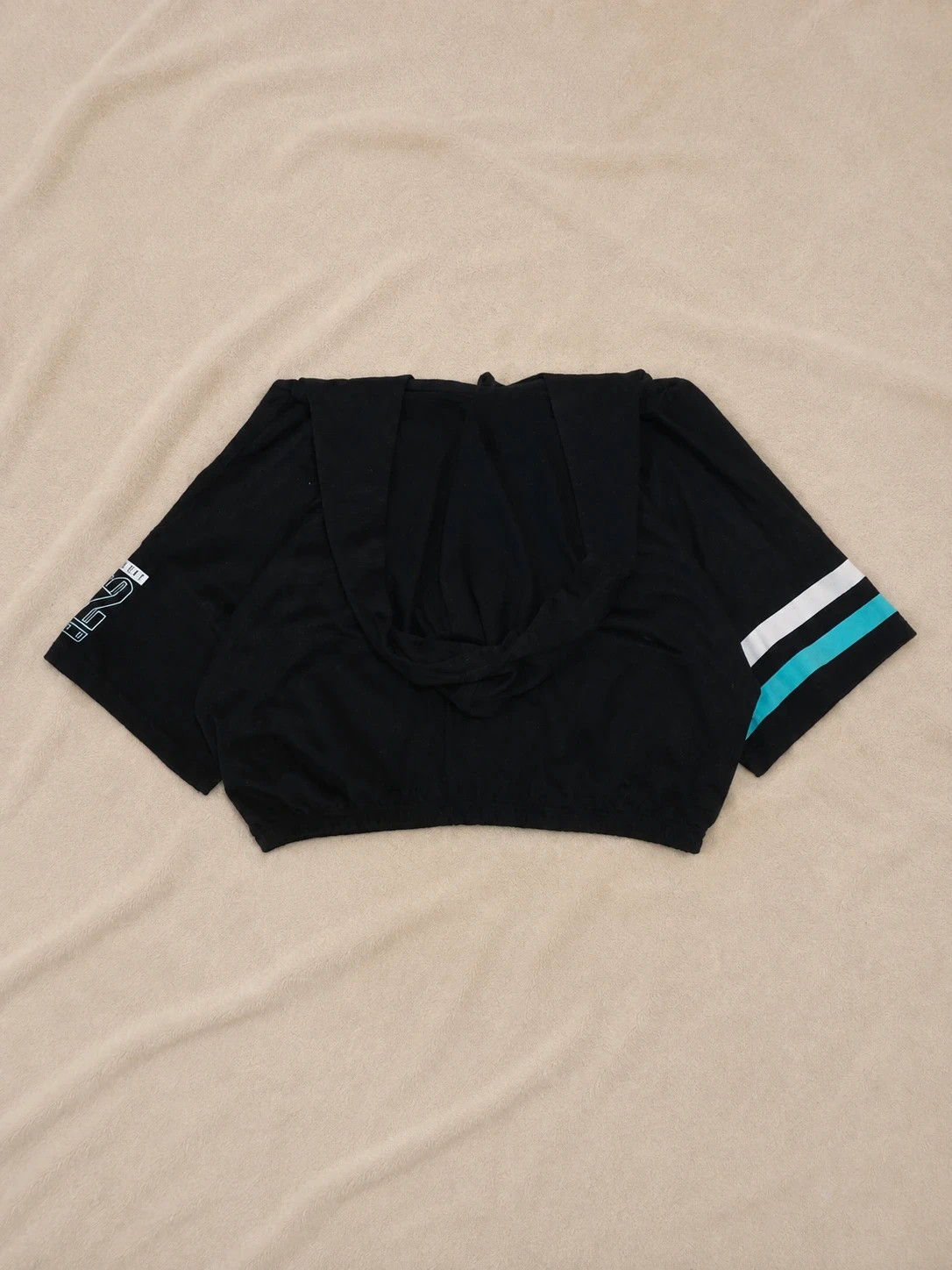 Inside top ancho con capucha Y2k – Inside – taille S / 36 / 8 4