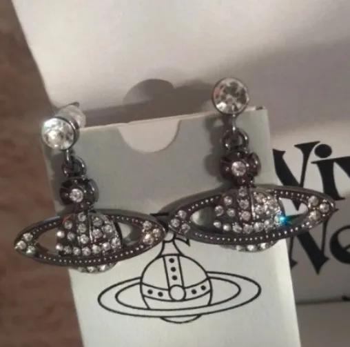 Boucles d'oreilles Vivienne Westwood planète 4
