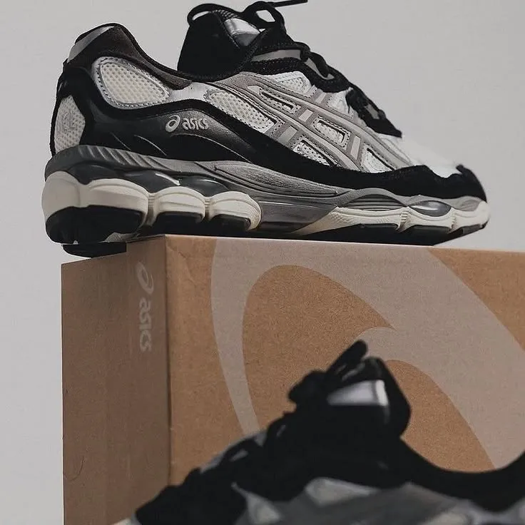 Asics Gel-Kayano Blanc Noir Gris 2