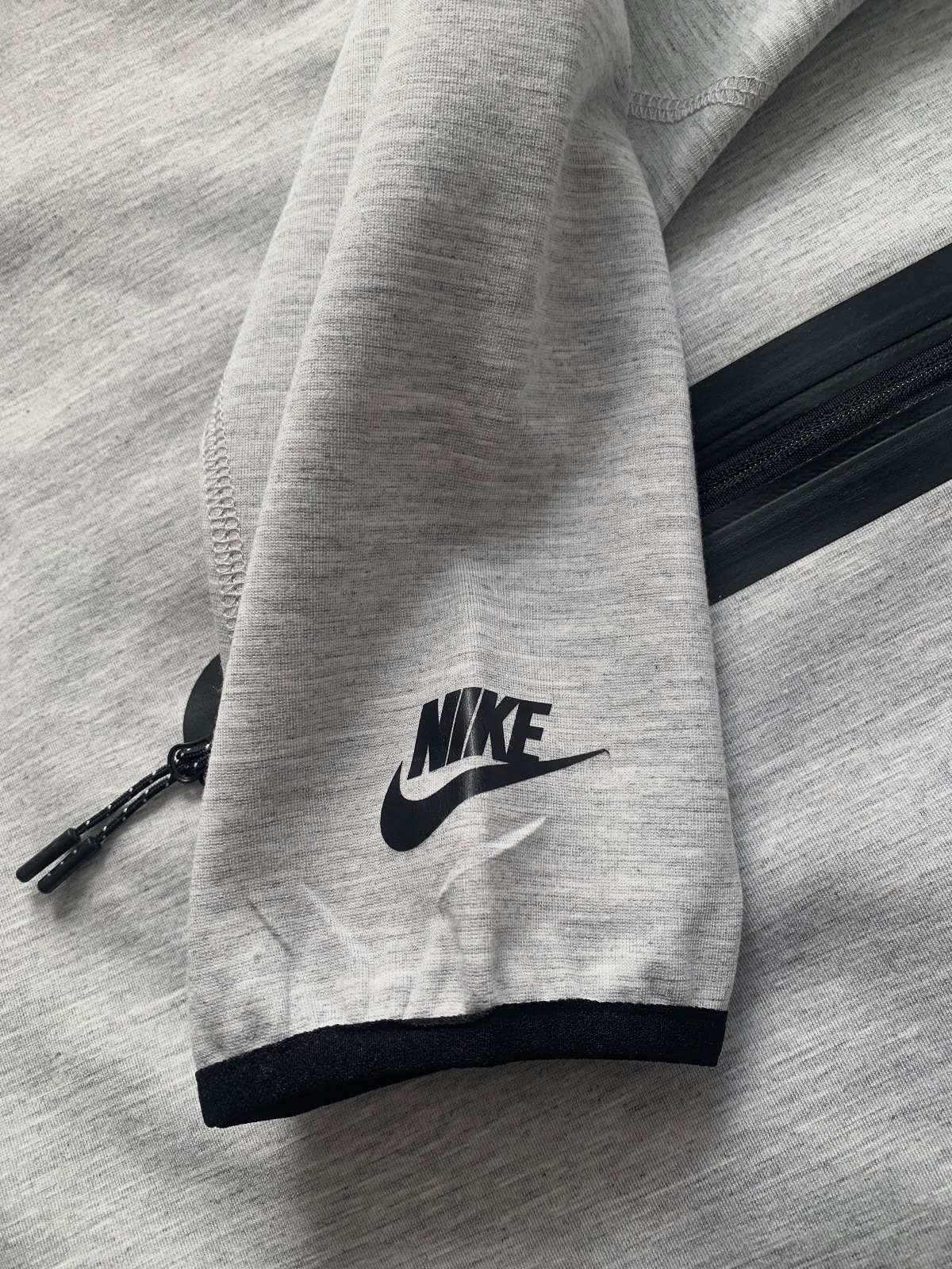 Pull Nike tech Taille M – Nike – taille M 3