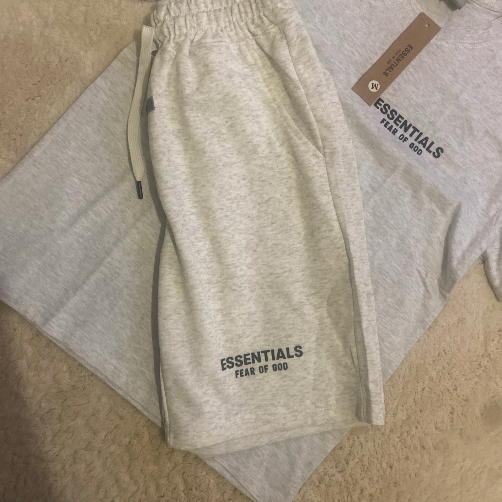 Ensemble t-shirt et short Essentials Fear of God gris M – Fear of God – taille M 2