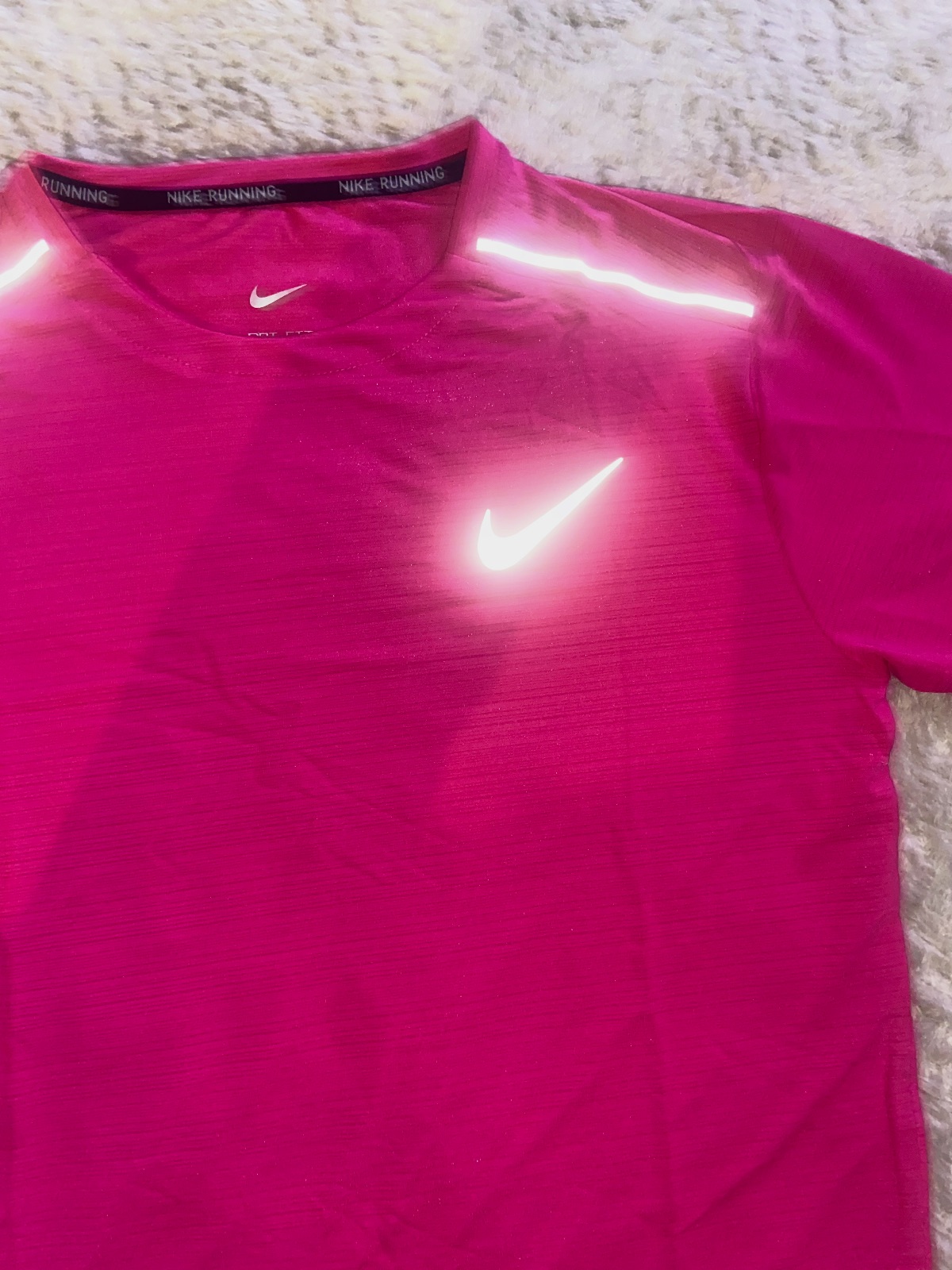 T-shirt de running Nike Dri-Fit rose – Fila – taille EU 34 2