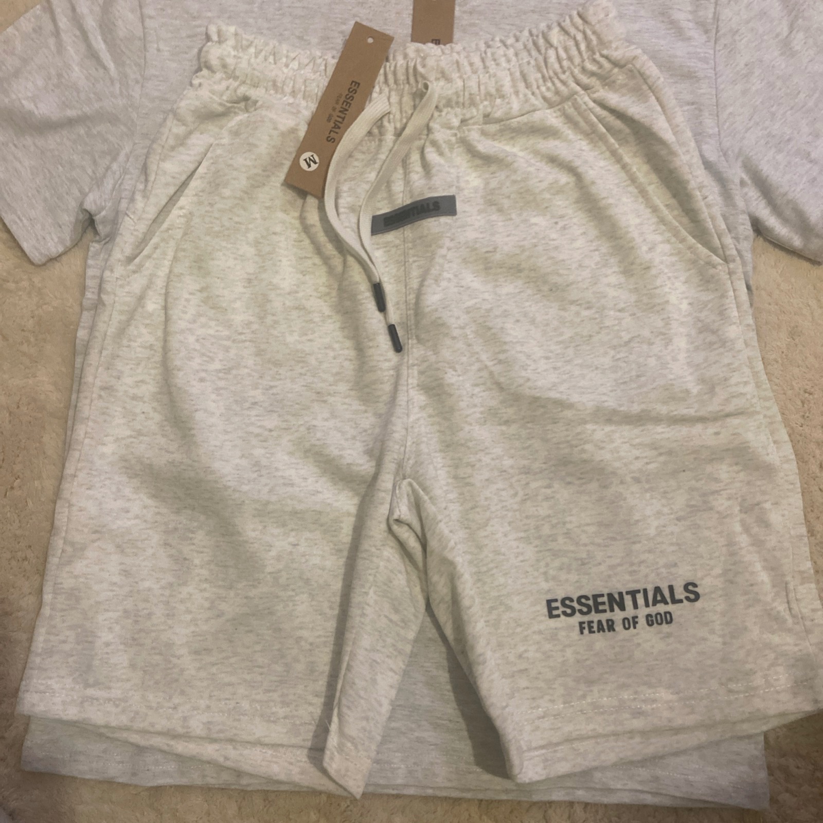 Ensemble t-shirt et short Essentials Fear of God gris M – Fear of God – taille M 5