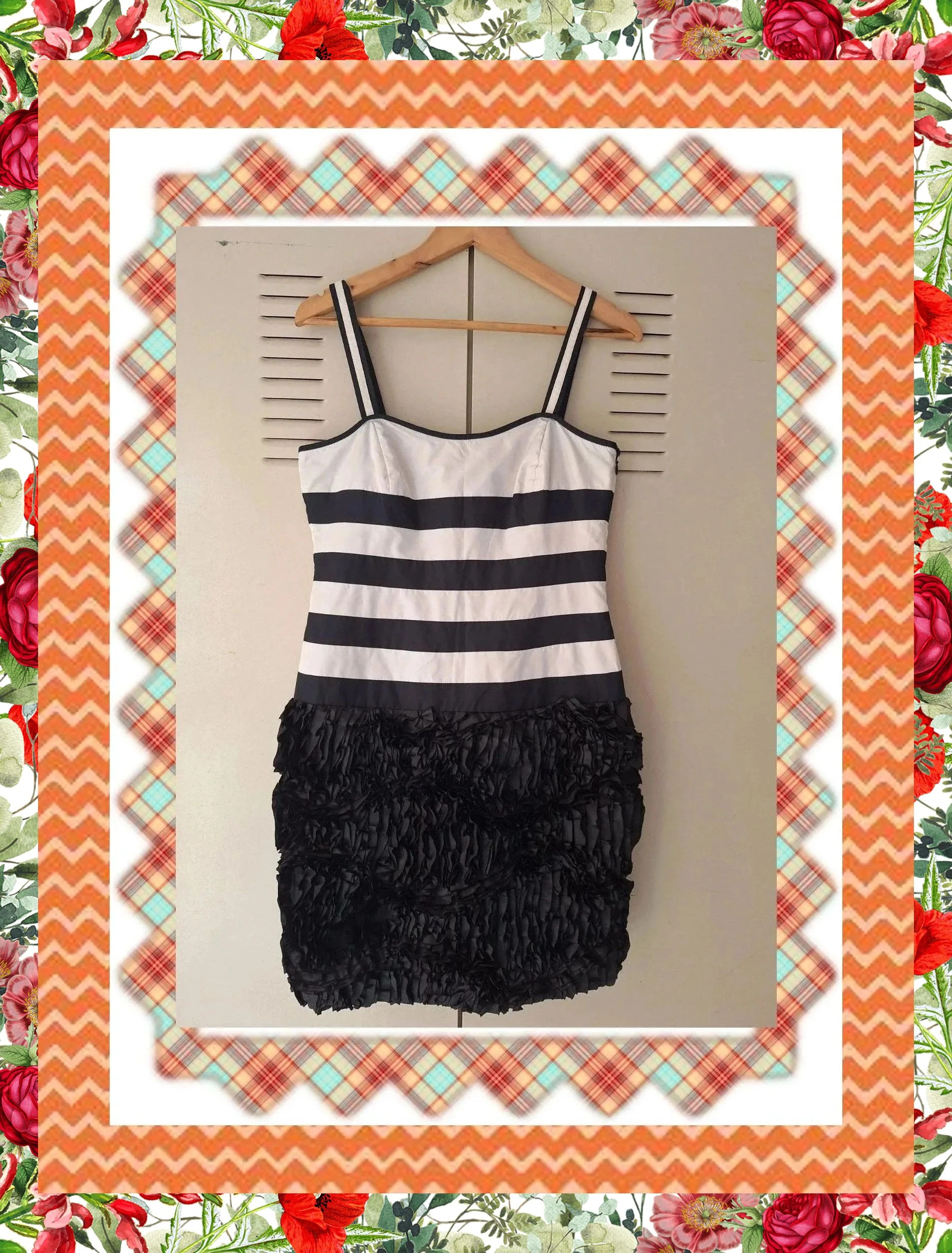 Vestido Alba Conde Rayas y Volantes