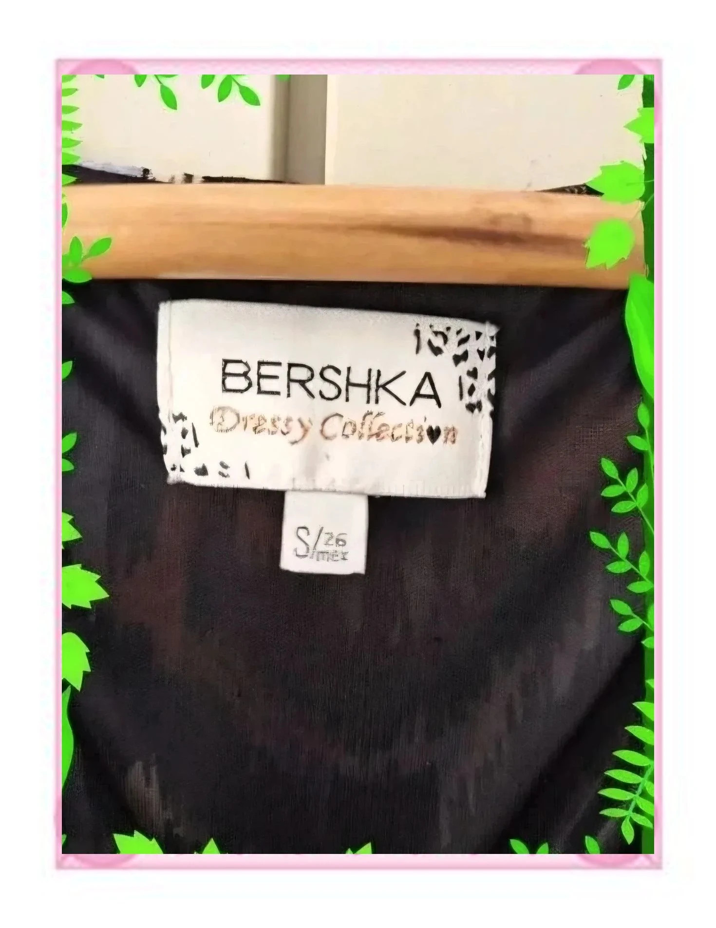 Vestido Asimétrico Estampado (Bershka Dressy Collection) – Bershka – taille S / 36 / 8 4