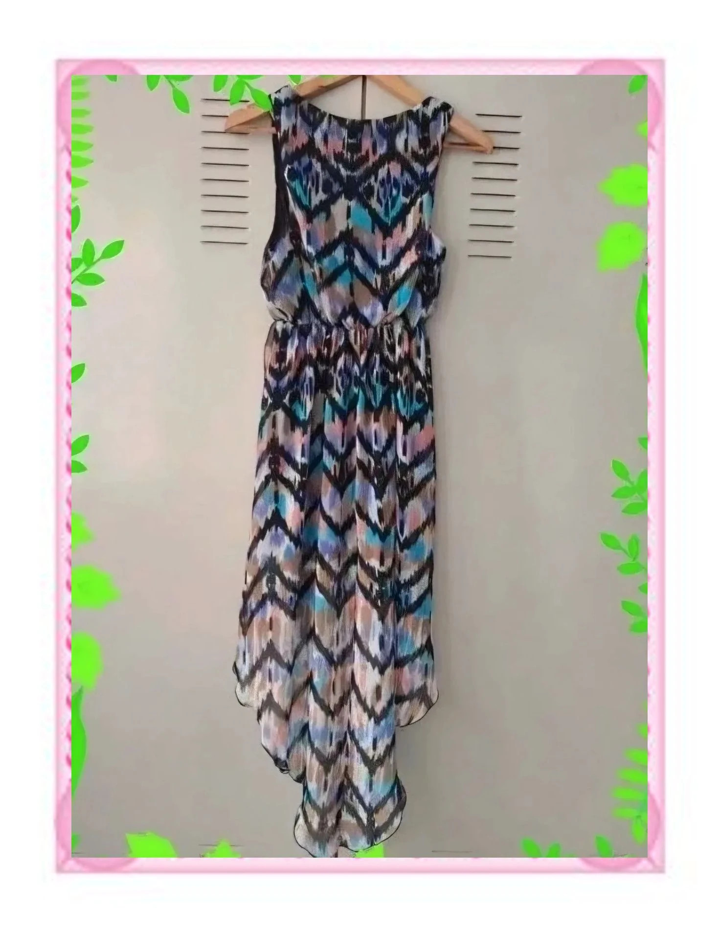 Vestido Asimétrico Estampado (Bershka Dressy Collection) – Bershka – taille S / 36 / 8 5