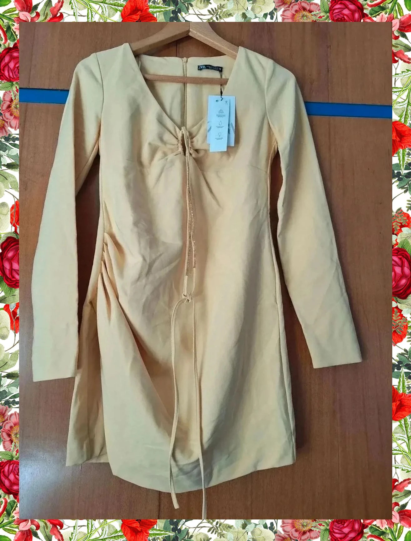 Vestido Corto Amarillo con Fruncido y Brillos – Zara – taille M / 38 / 10