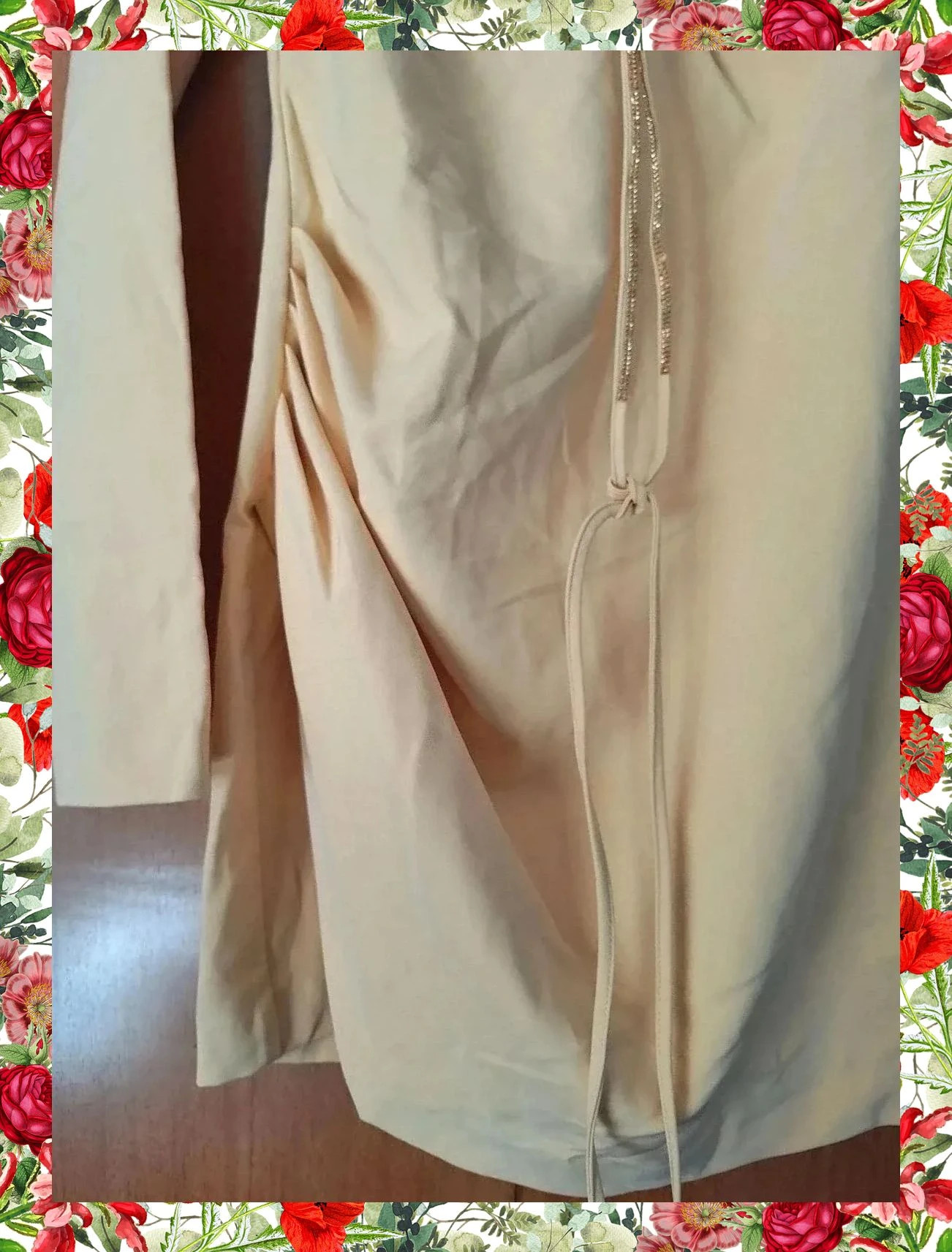 Vestido Corto Amarillo con Fruncido y Brillos – Zara – taille M / 38 / 10 3