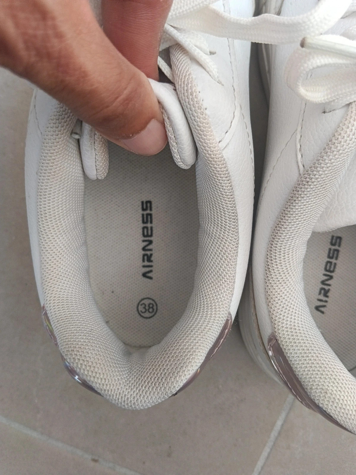 Basket taille 38 – Airness – taille 38 2