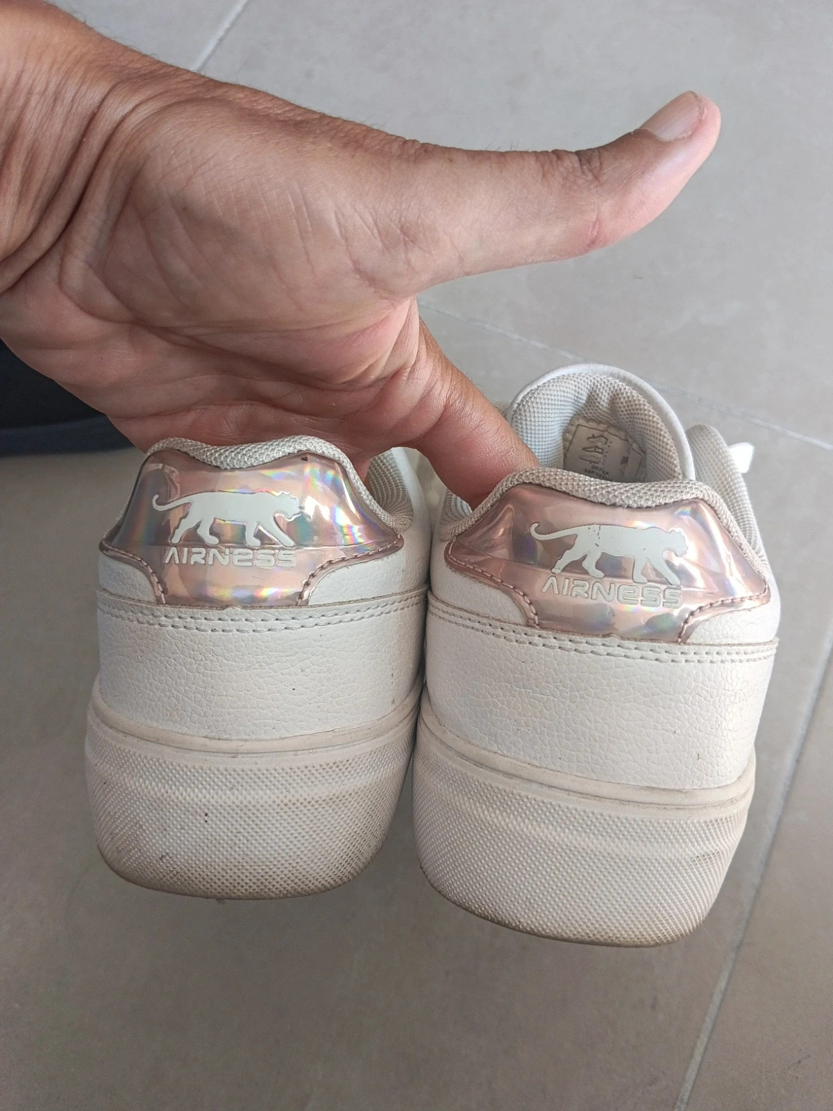 Basket taille 38 – Airness – taille 38 4