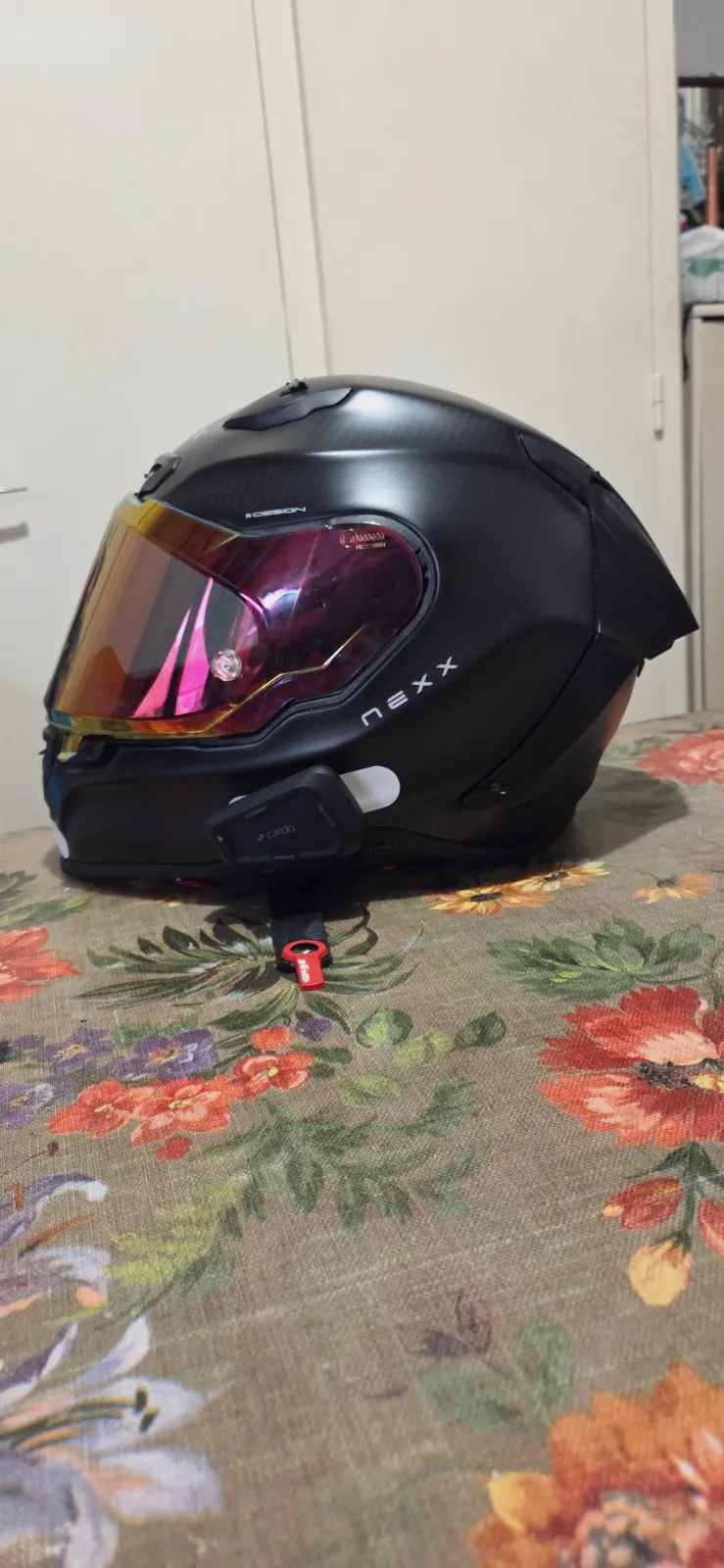 Casque Nexx XR3R carbone avec intercom cardo  – Nexx XR3R 4