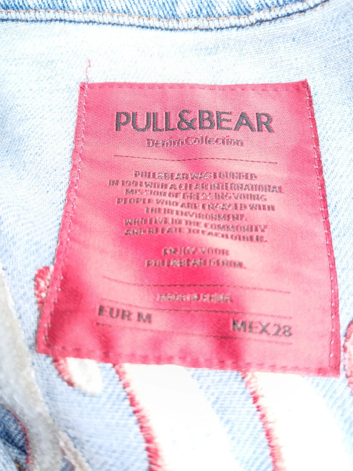 Veste en jeans,pull & bear. Brodée. – Pull & Bear – taille M / 38 / 10 5