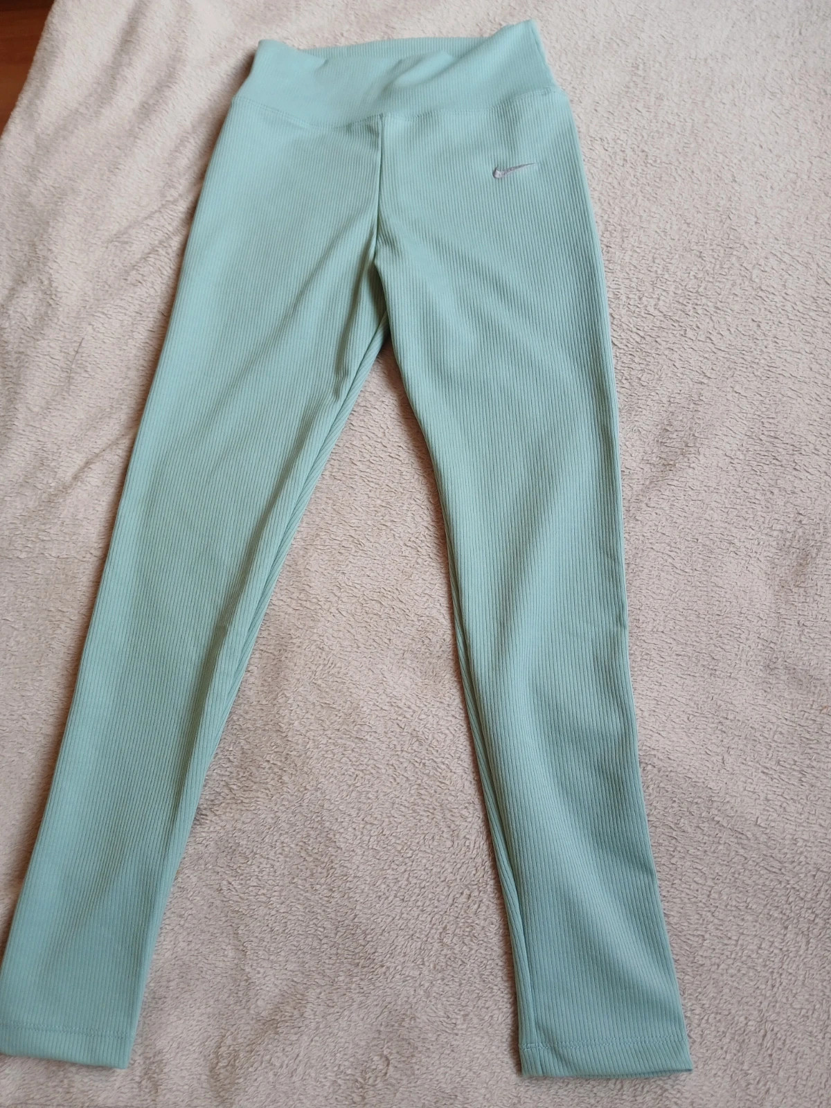 Pantacourt moulant nike – Nike – taille M / 38 / 10