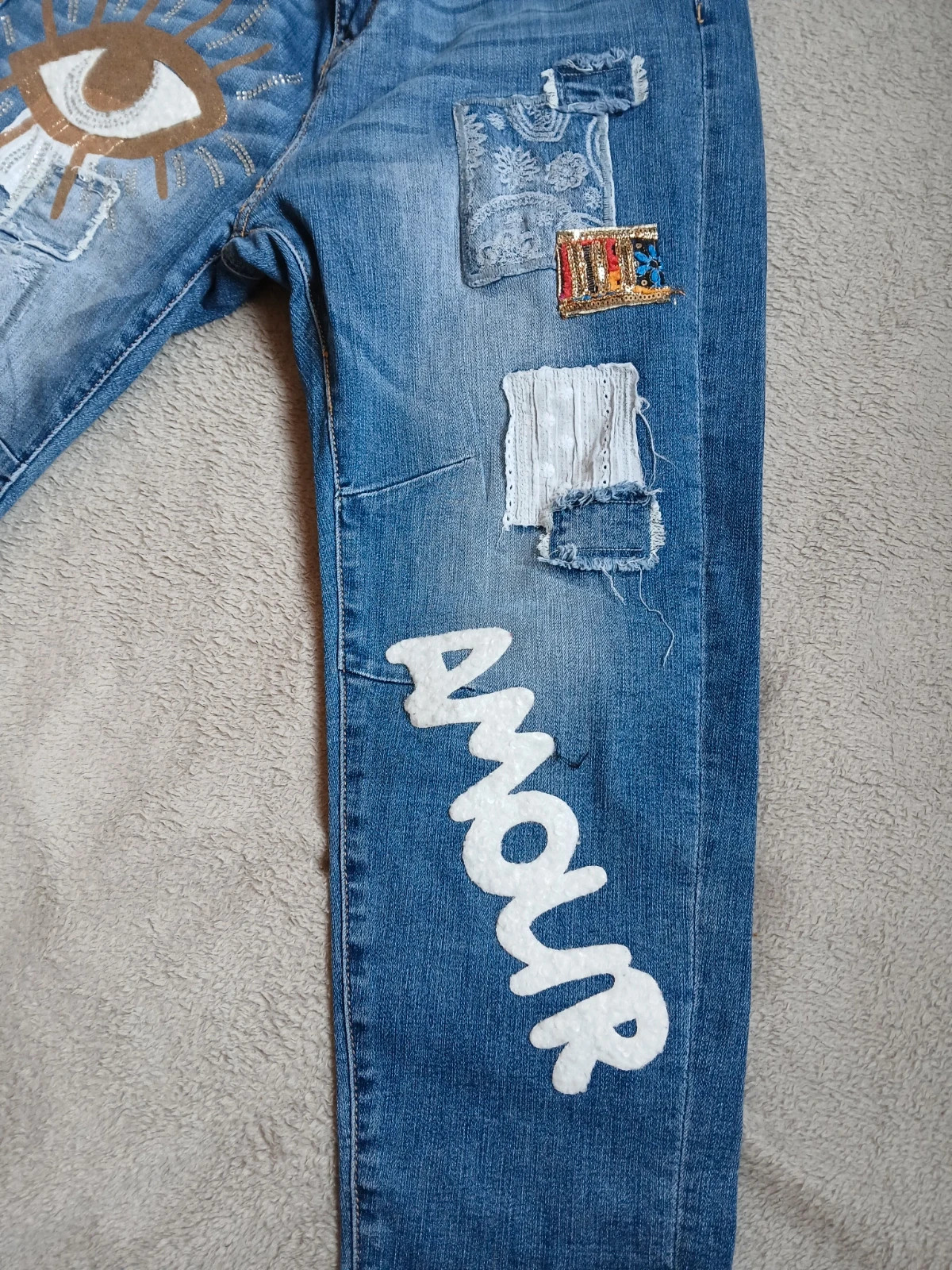Pantalon jean ,élastique avec motifs – taille M / 38 / 10 3