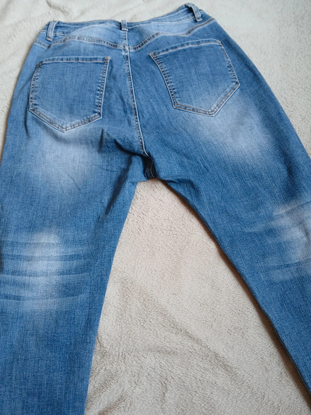 Pantalon jean ,élastique avec motifs – taille M / 38 / 10 4