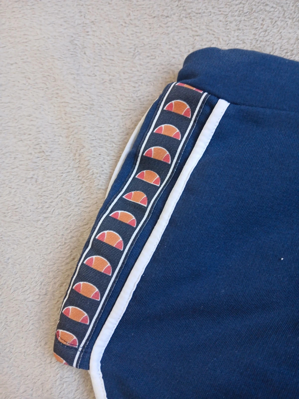 Short ellesse. – Ellesse – taille S / 36 / 8 3