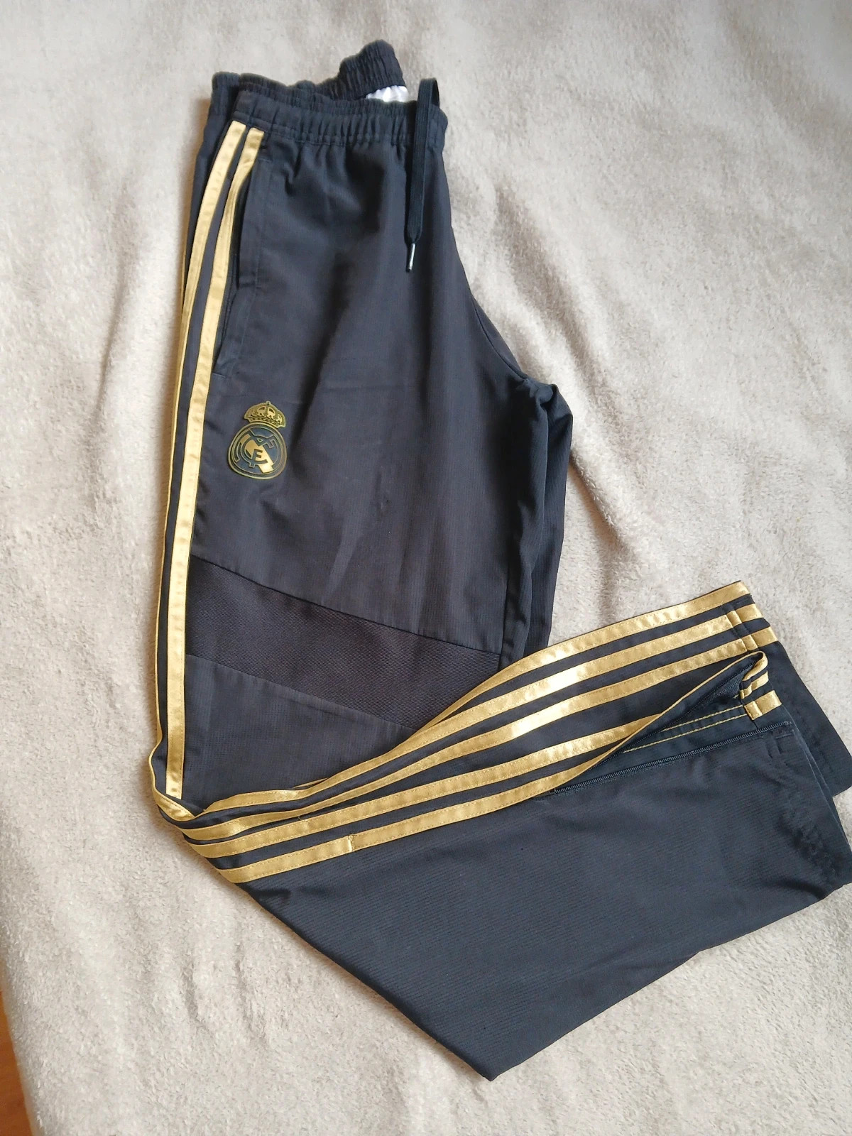 Pantalon survétement Adidas . Éfigi france – adidas – taille XS