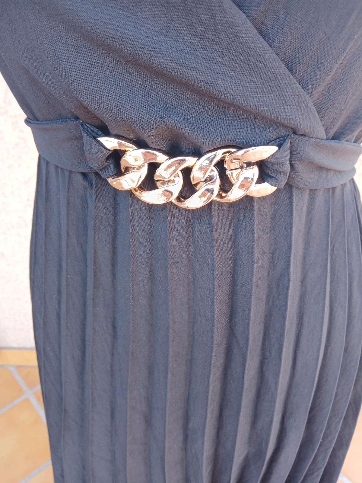 Robe noir – sansnom. – taille L / 40 / 12 2