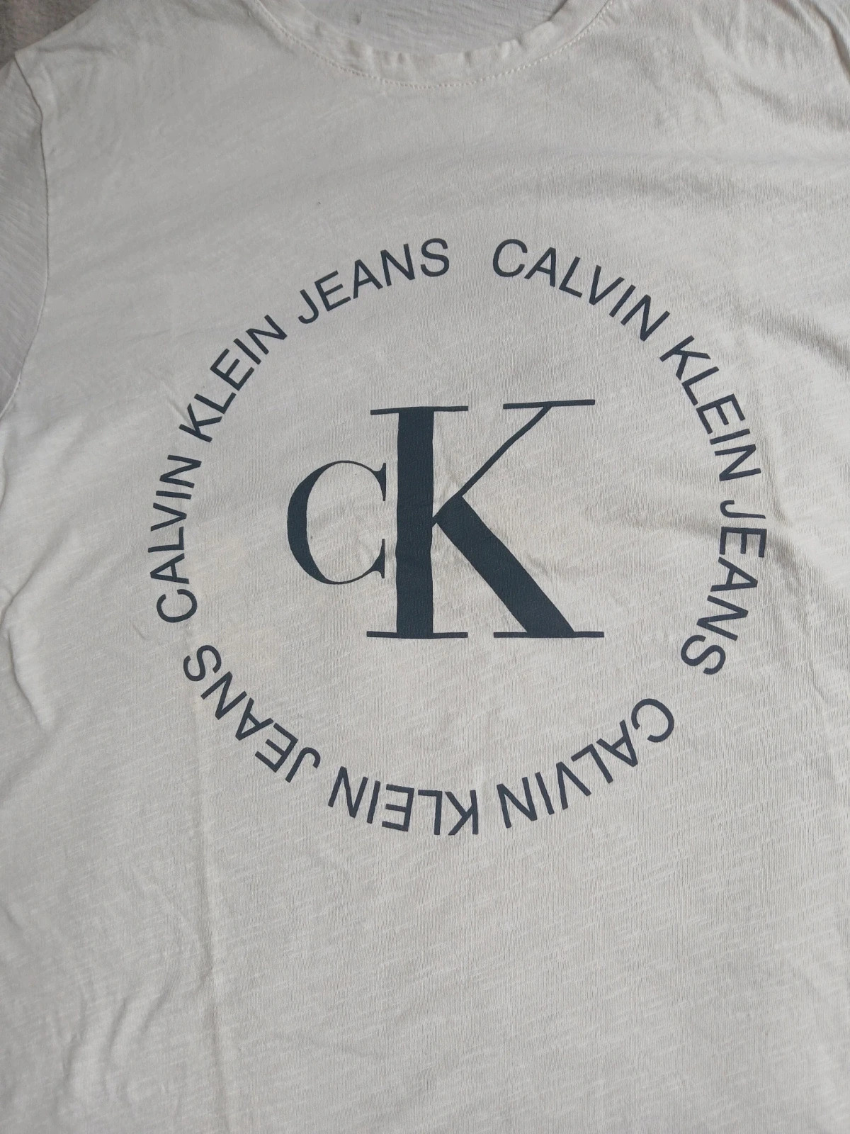 T-shirt calvin klein – Calvin Klein – taille S 3