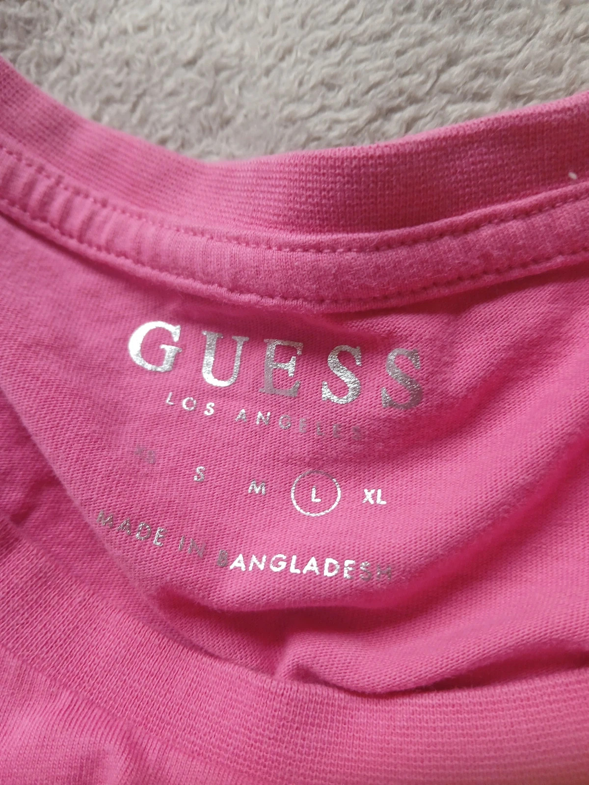 Tshirt guess.NICE. – GUESS – taille L / 40 / 12 3