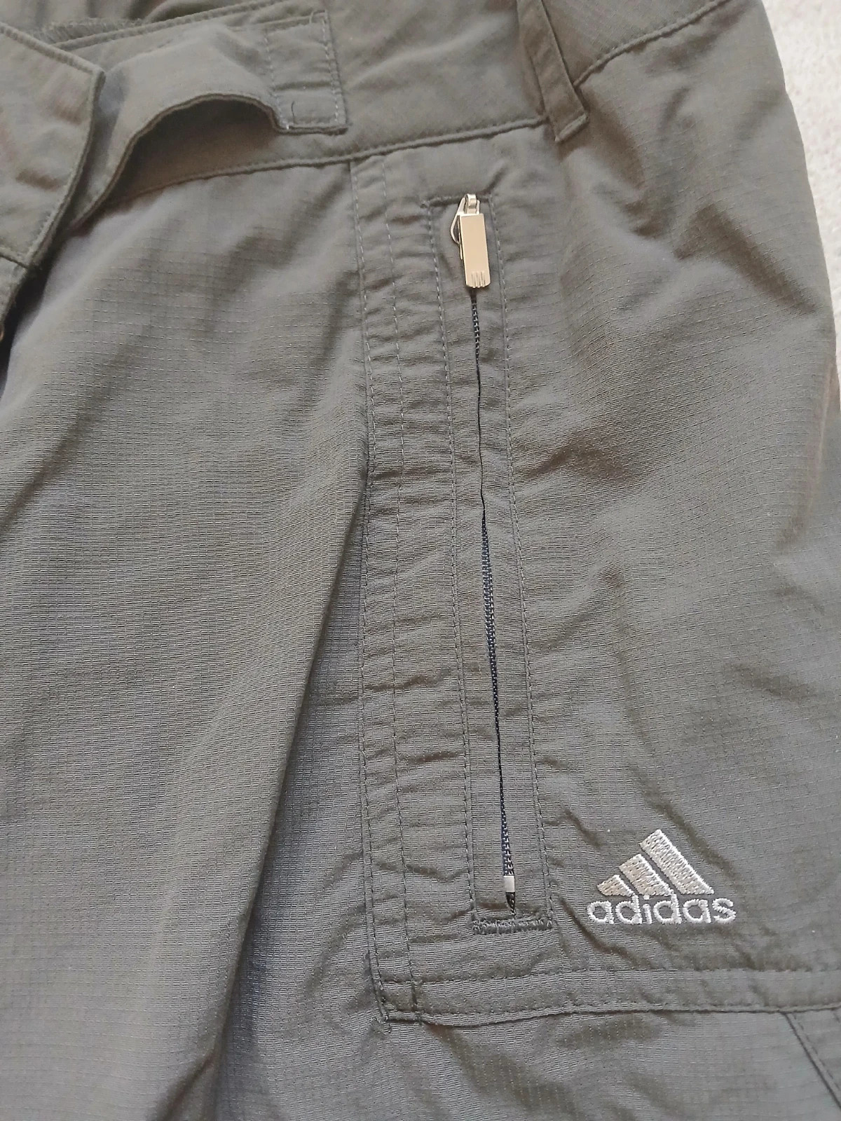 Pantacourt adidas – adidas – taille XL / 42 / 14 4