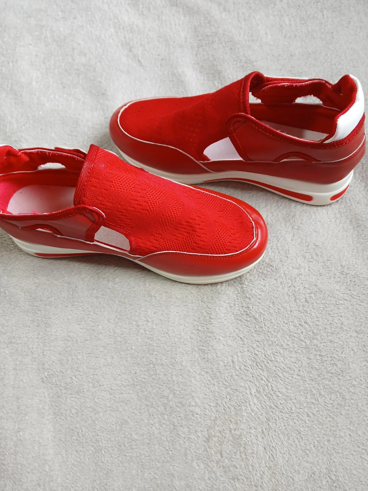 Chaussures sans nom