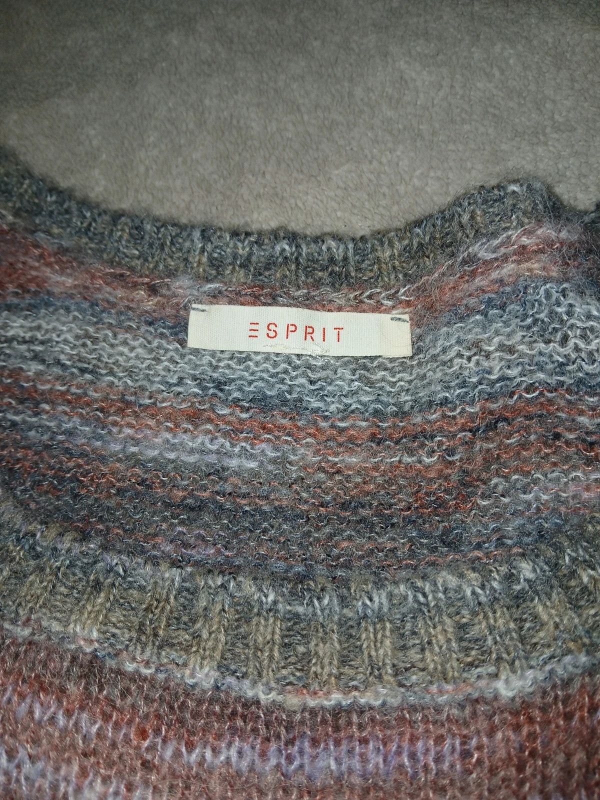 Pull laine Esprit – Esprit – taille L / 40 / 12 3