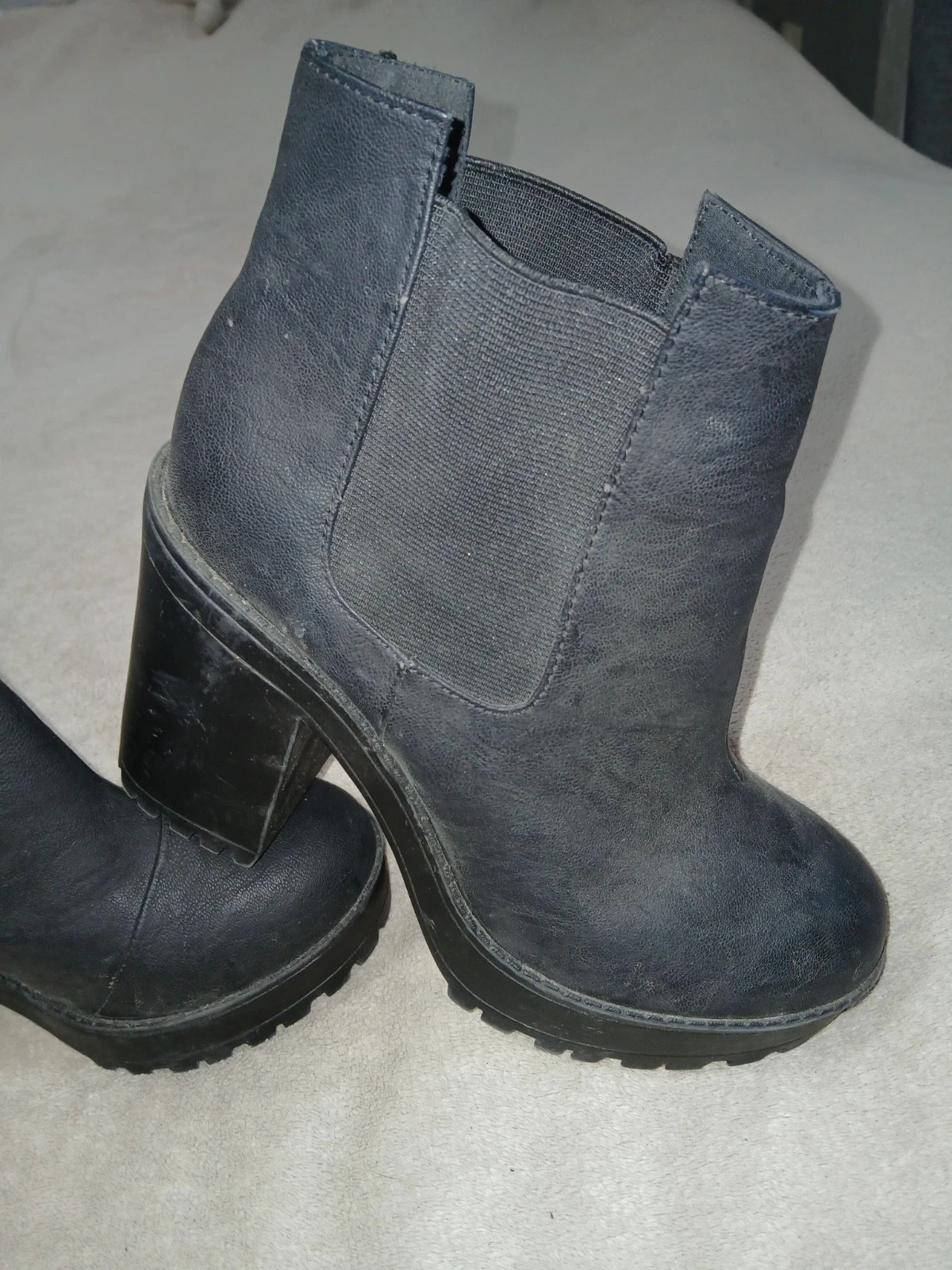 Bottines divided cuir