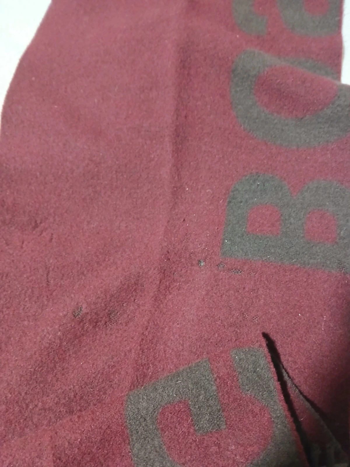 Écharpe Hugo boss. – Hugo Boss 2