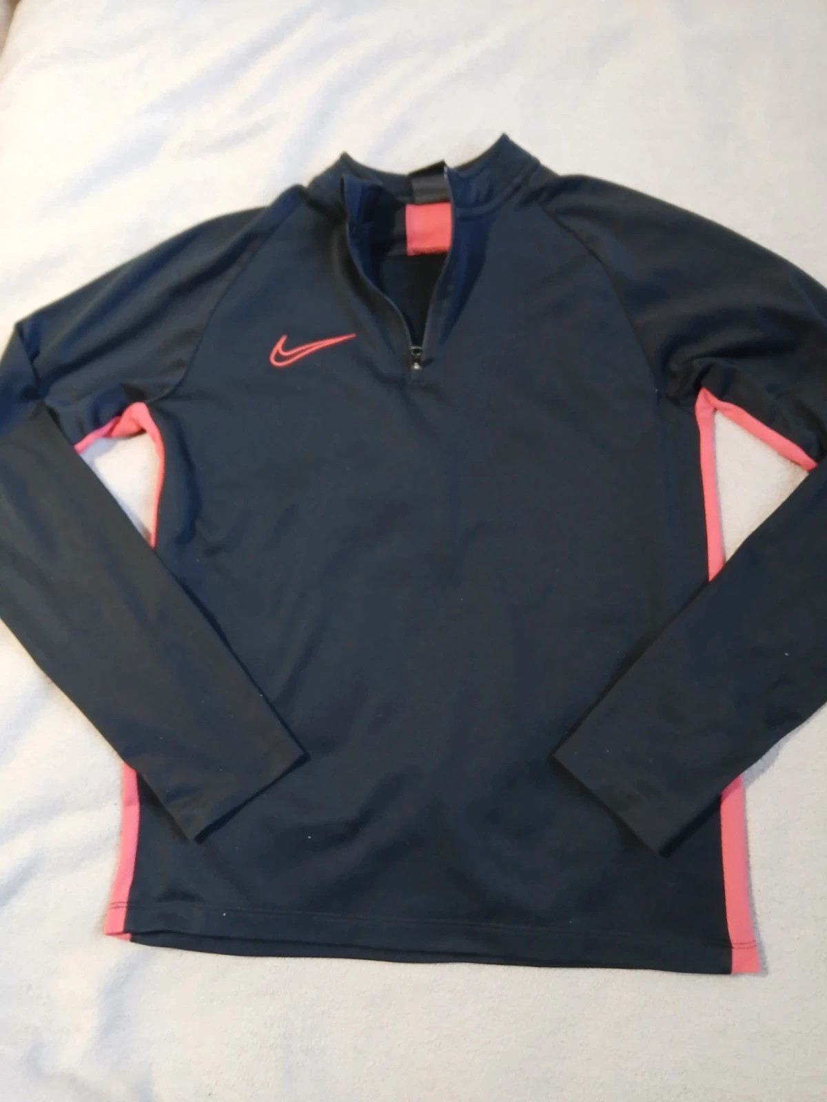 Sweat Nike. – Nike – taille 11 ans / 146 cm