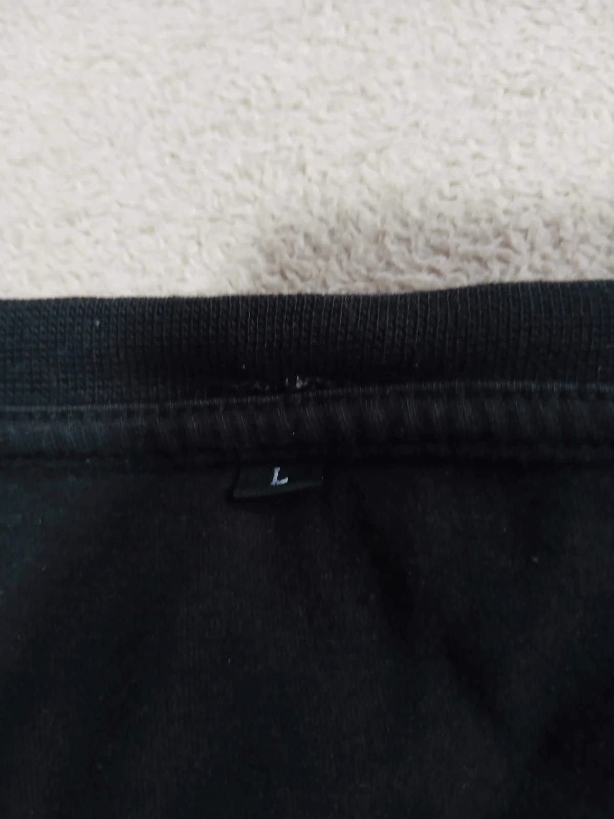 T shirt clvin klein. – Calvin Klein – taille L 3