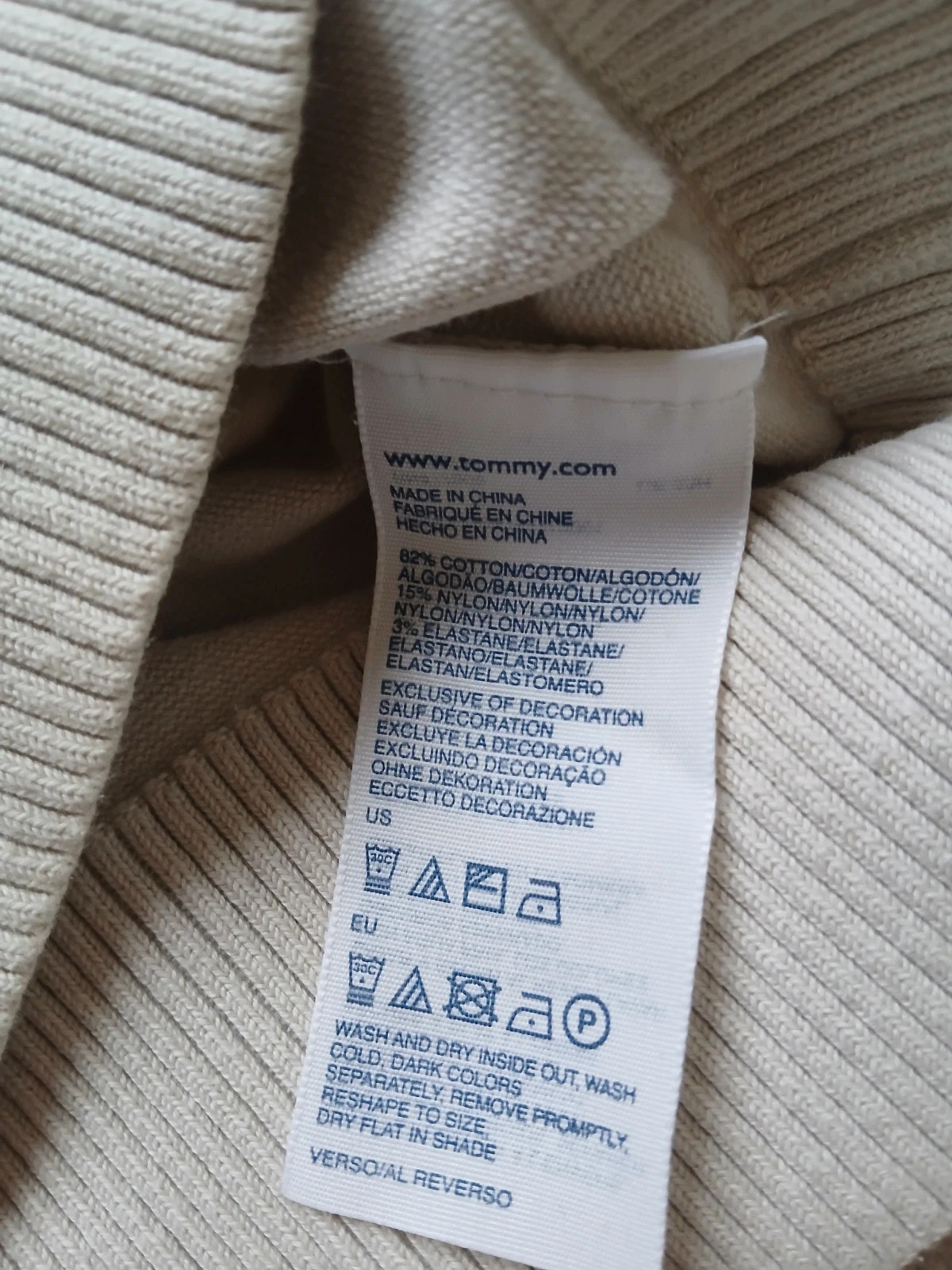 Pull fin hilfiger. – Tommy Hilfiger – taille XXL 4