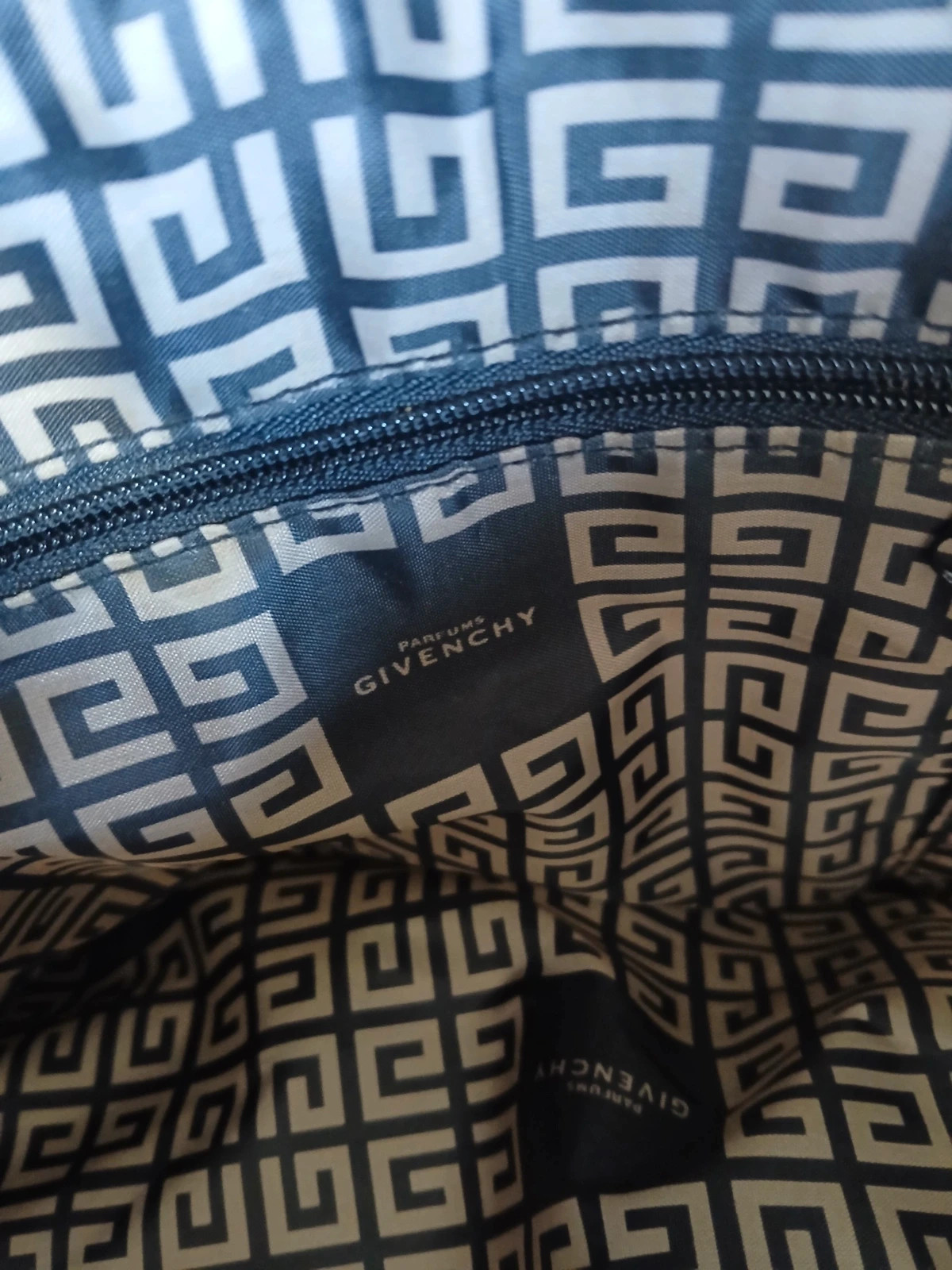 Sac givenchy. – Givenchy 3