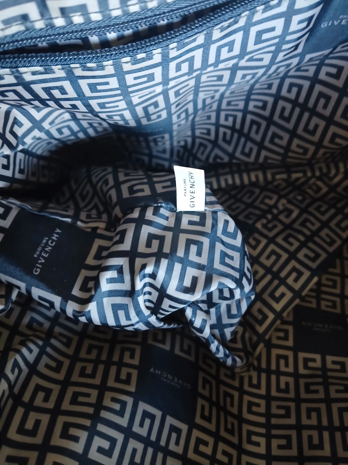 Sac givenchy. – Givenchy 4