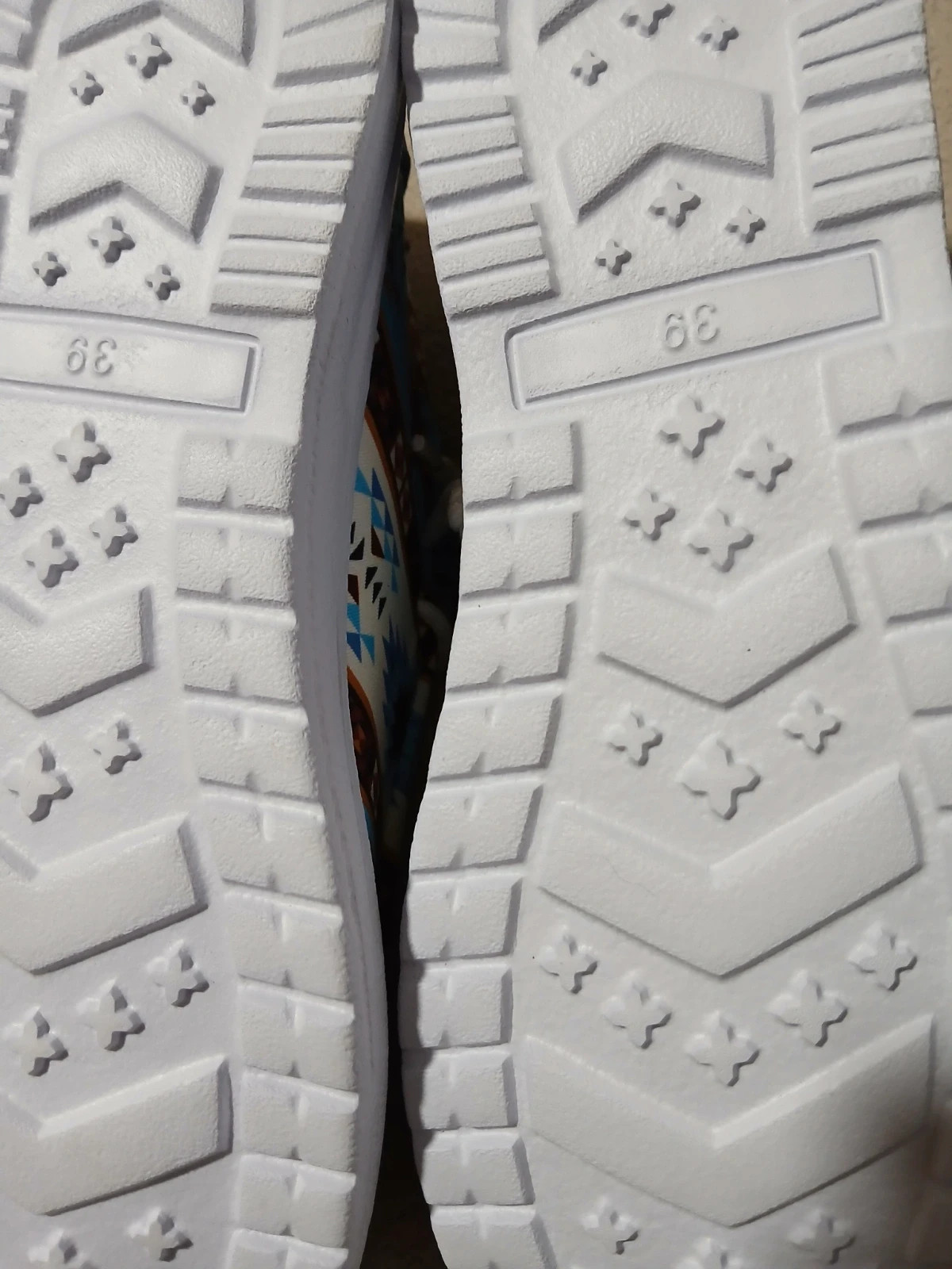 Chaussures,sans nom. – sansnom. – taille 39 5