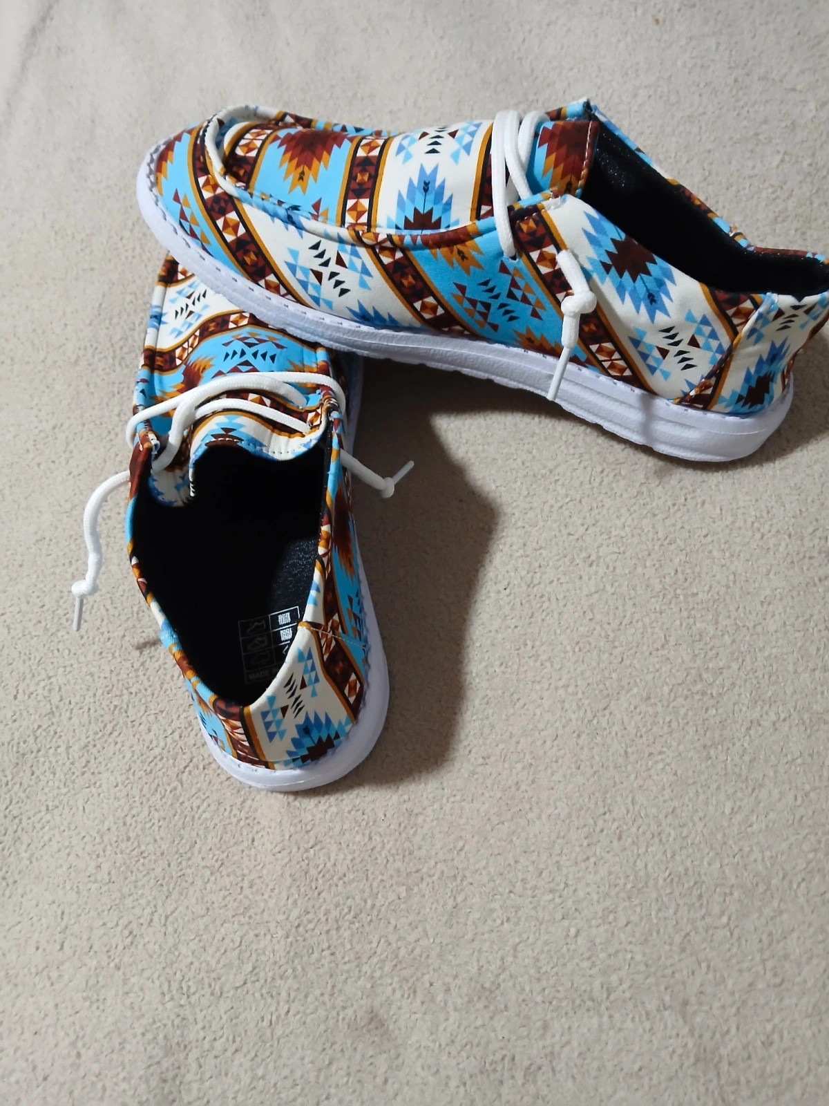 Chaussures,sans nom. – sansnom. – taille 39 2