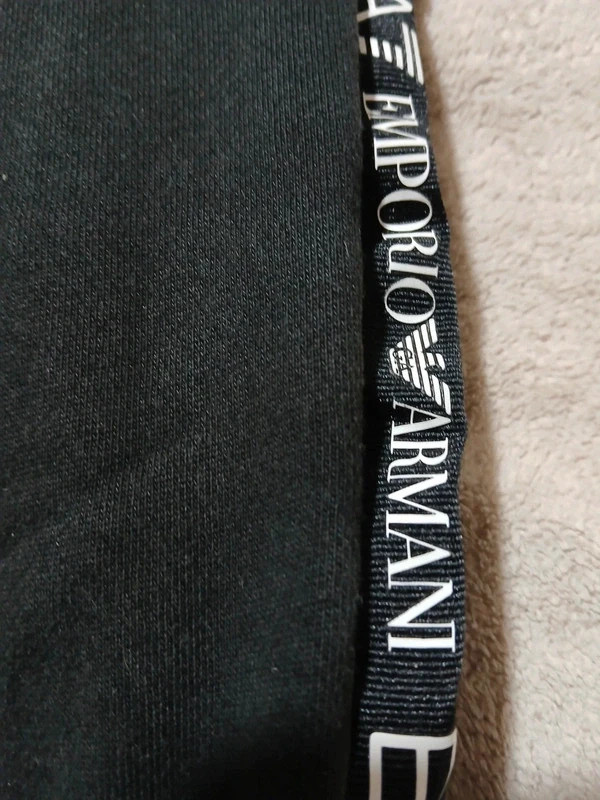 Jogging amporio armani. – Amporio Armani – taille S 2