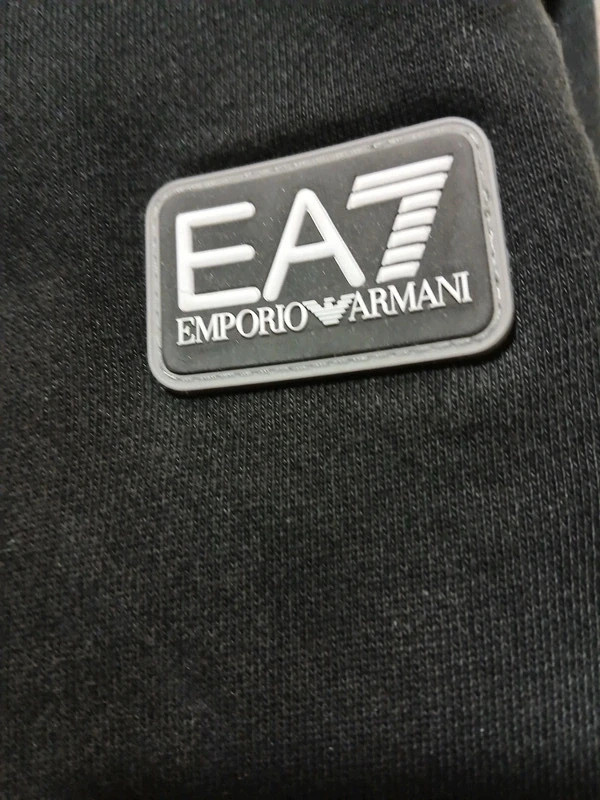 Jogging amporio armani. – Amporio Armani – taille S 3