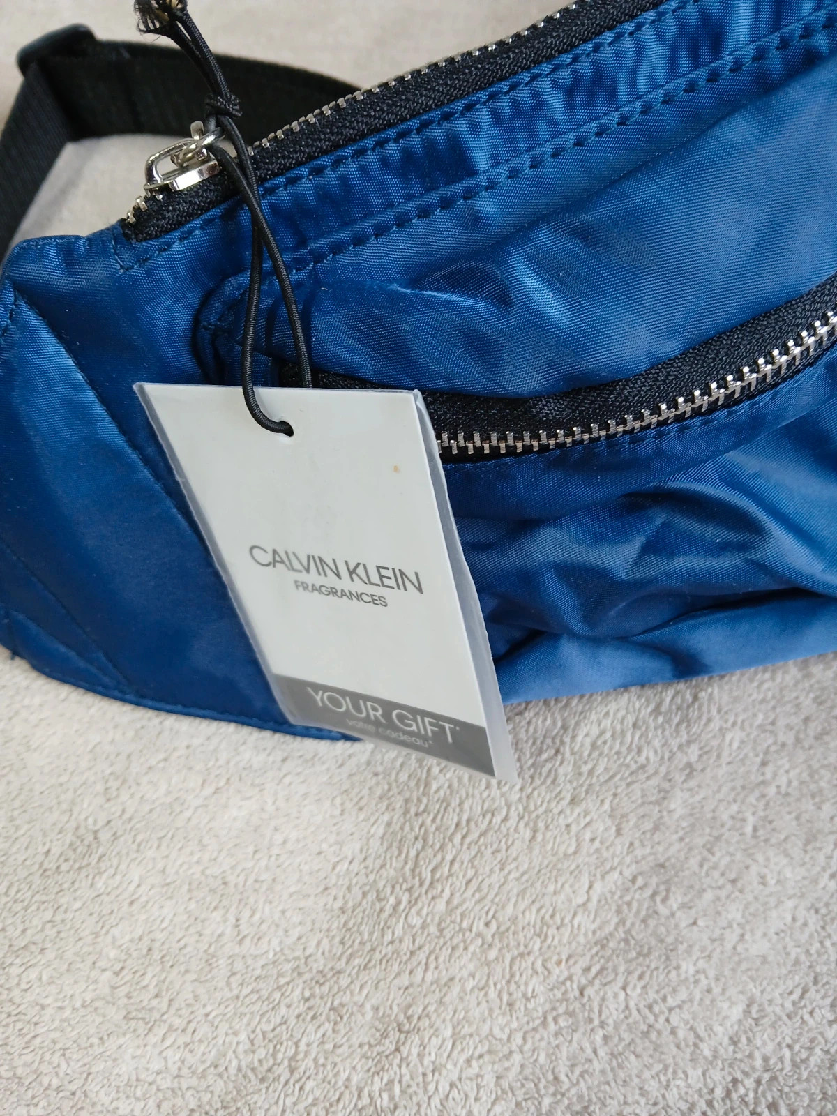 Banane Calvin Klein. – Calvin Klein 3