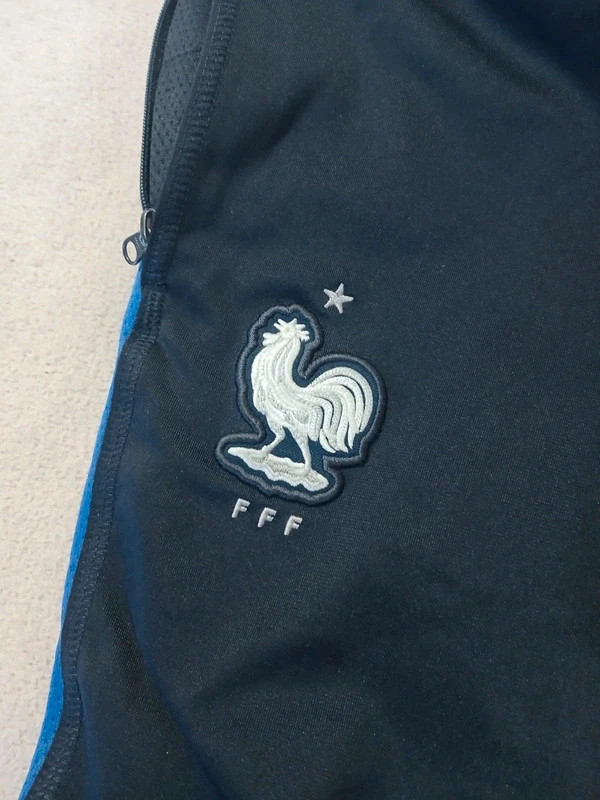 Bas de survétement Nike. – Nike – taille S 3