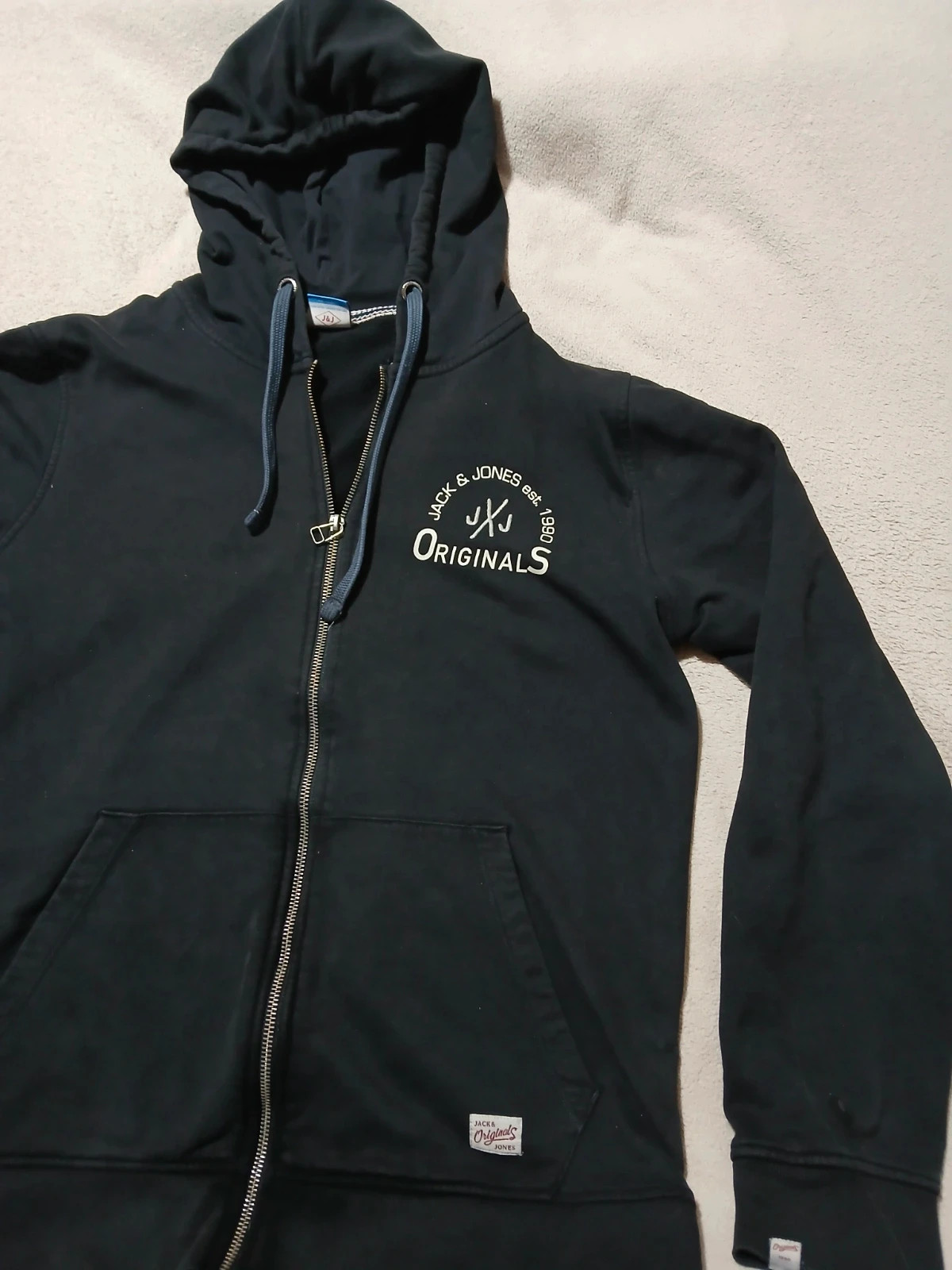 Sweat Jack et Jones.